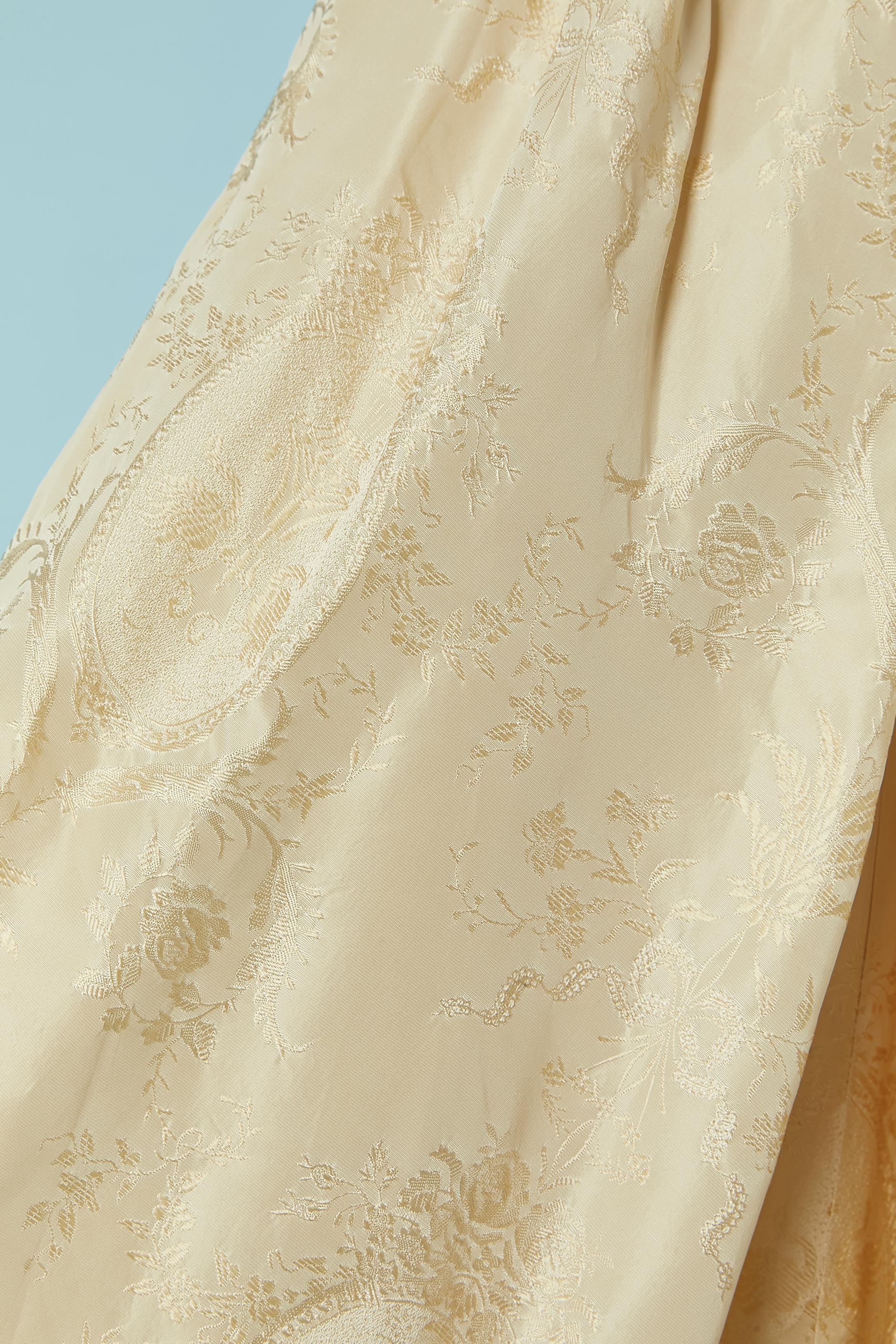 Ivory damask evening dress with beadwork Escada Couture 4