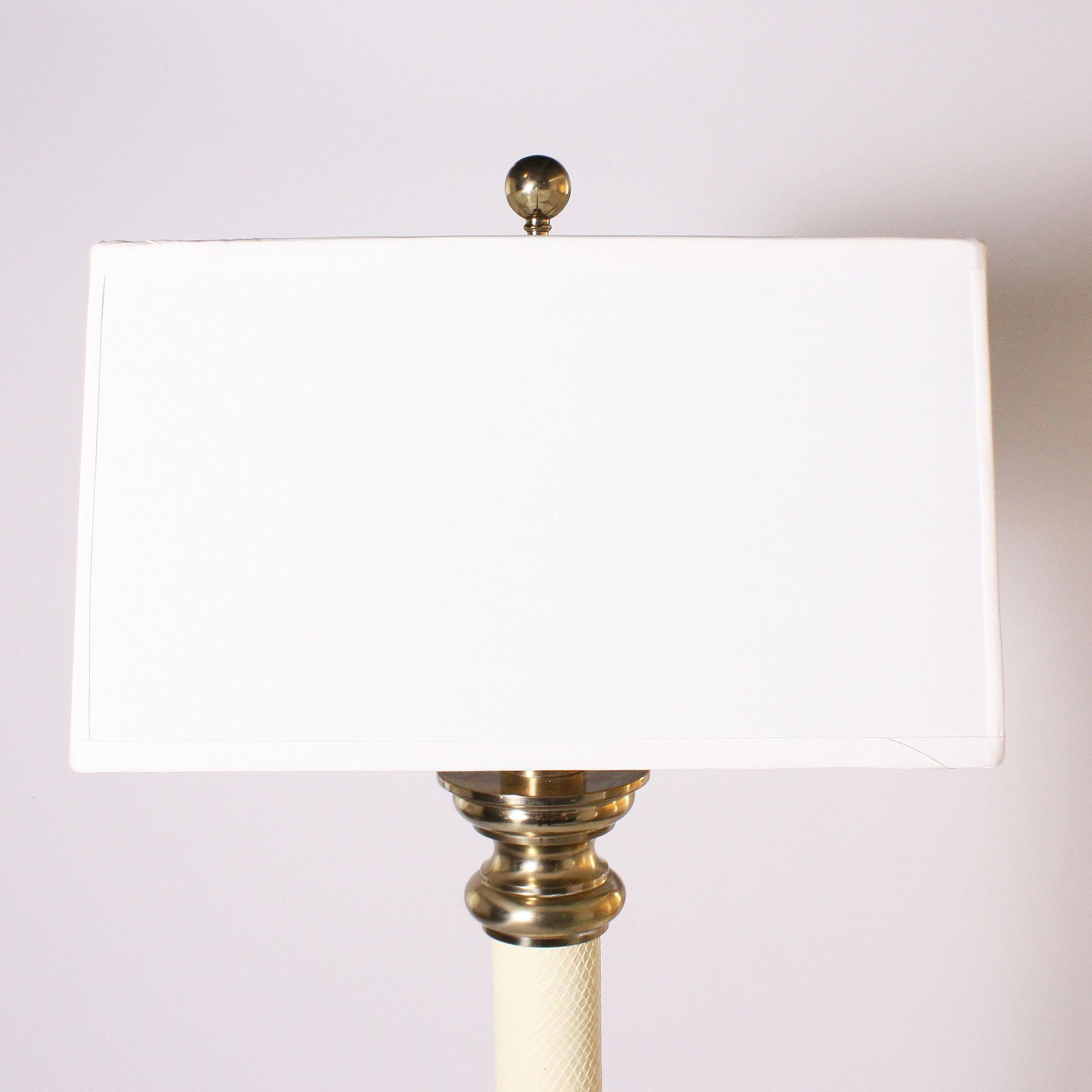 Ivory Faux Leather Floor Lamp with Brass Details, circa 1970 In Good Condition In Dallas, TX