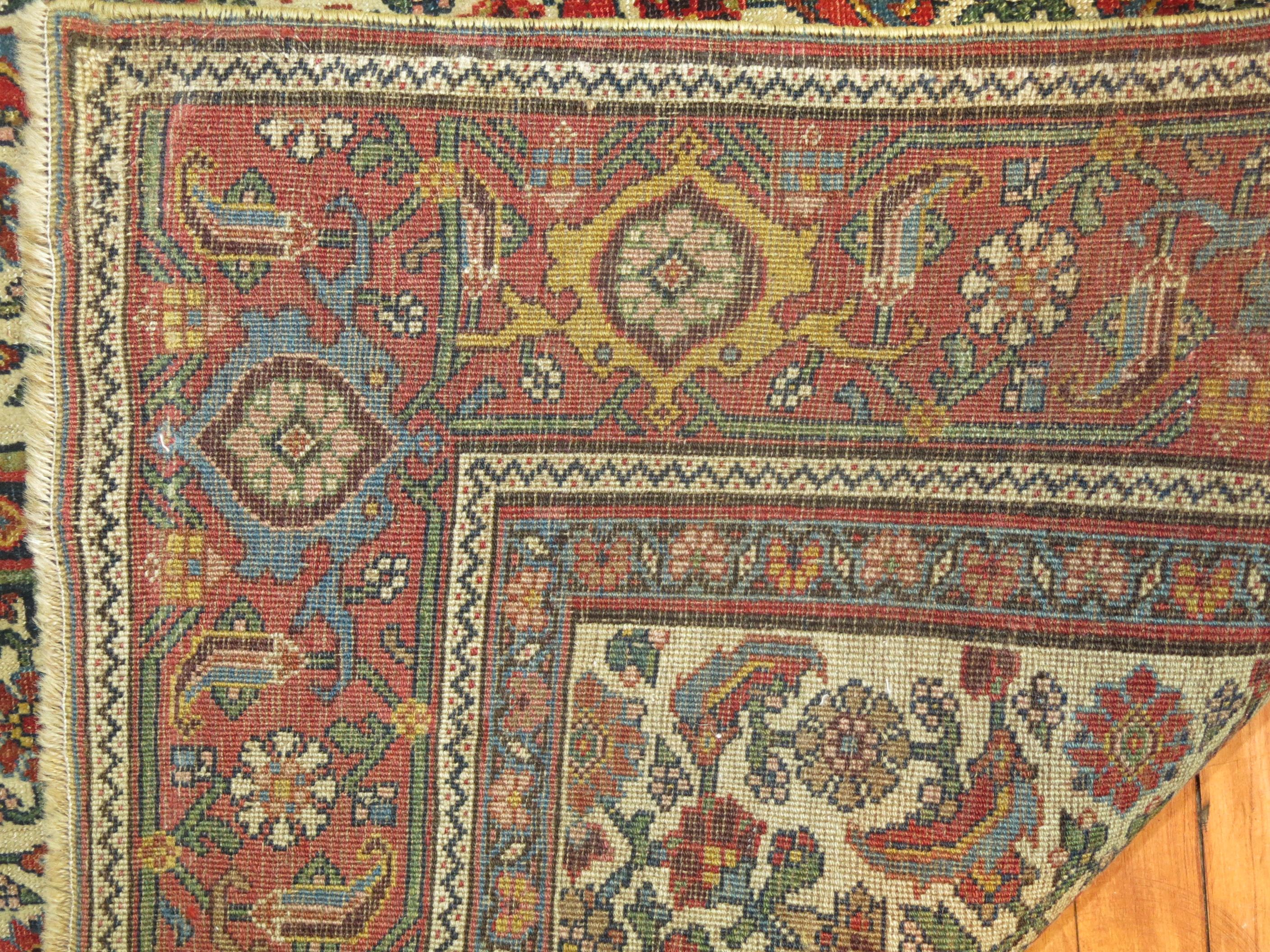 An early 20th-century Accent Intermediate size Persian Bidjar rug 

Measures: 4'7'' x 7'7