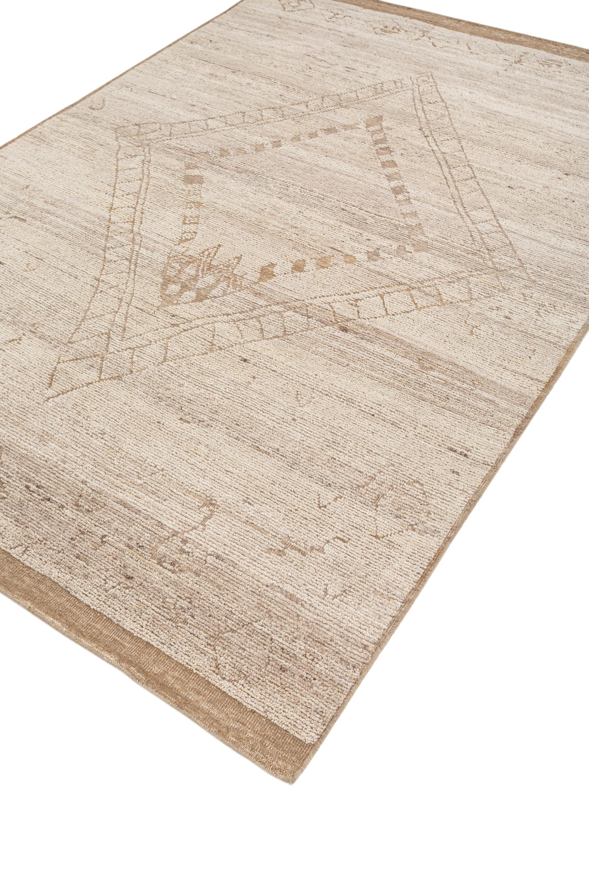 Country Ivory Frostfall White pepper & White pepper 180x270 cm Hand Knotted Rug For Sale