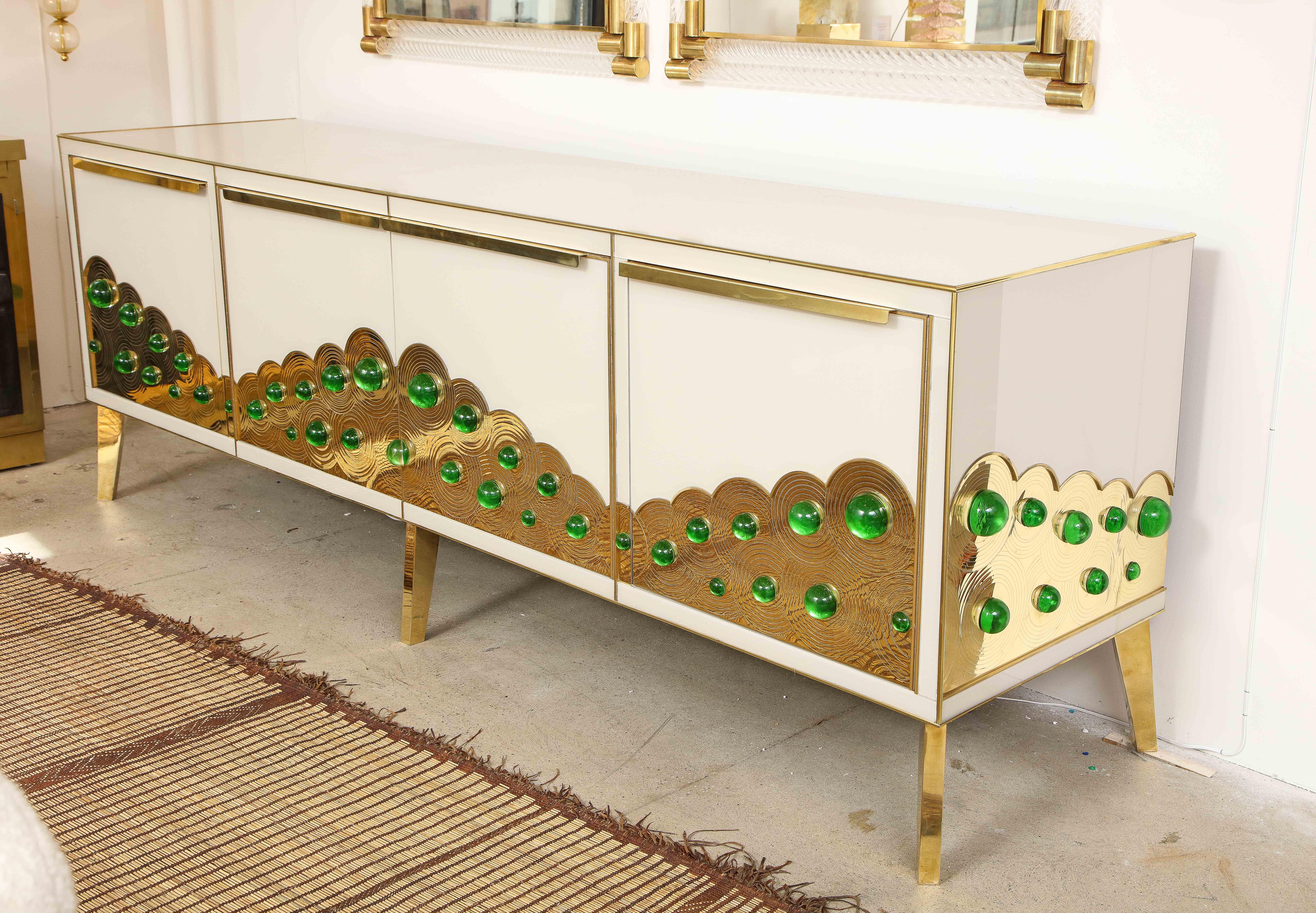 Ivory Glass and Brass Sideboard with Emerald Green Murano Glass Spheres, Italy In New Condition In New York, NY