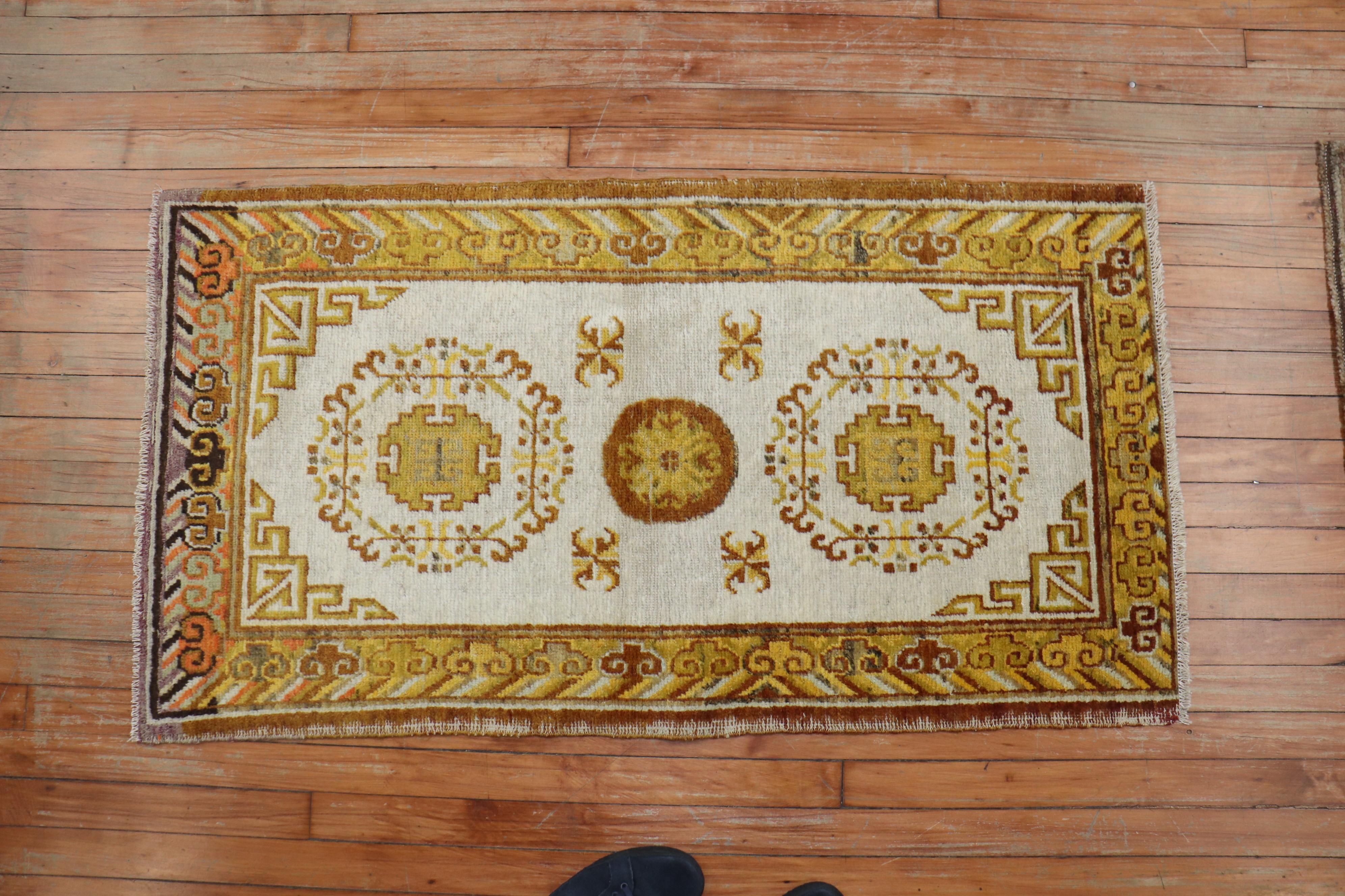 Ivory Gold Antique Khotan Scatter Rug In Good Condition For Sale In New York, NY