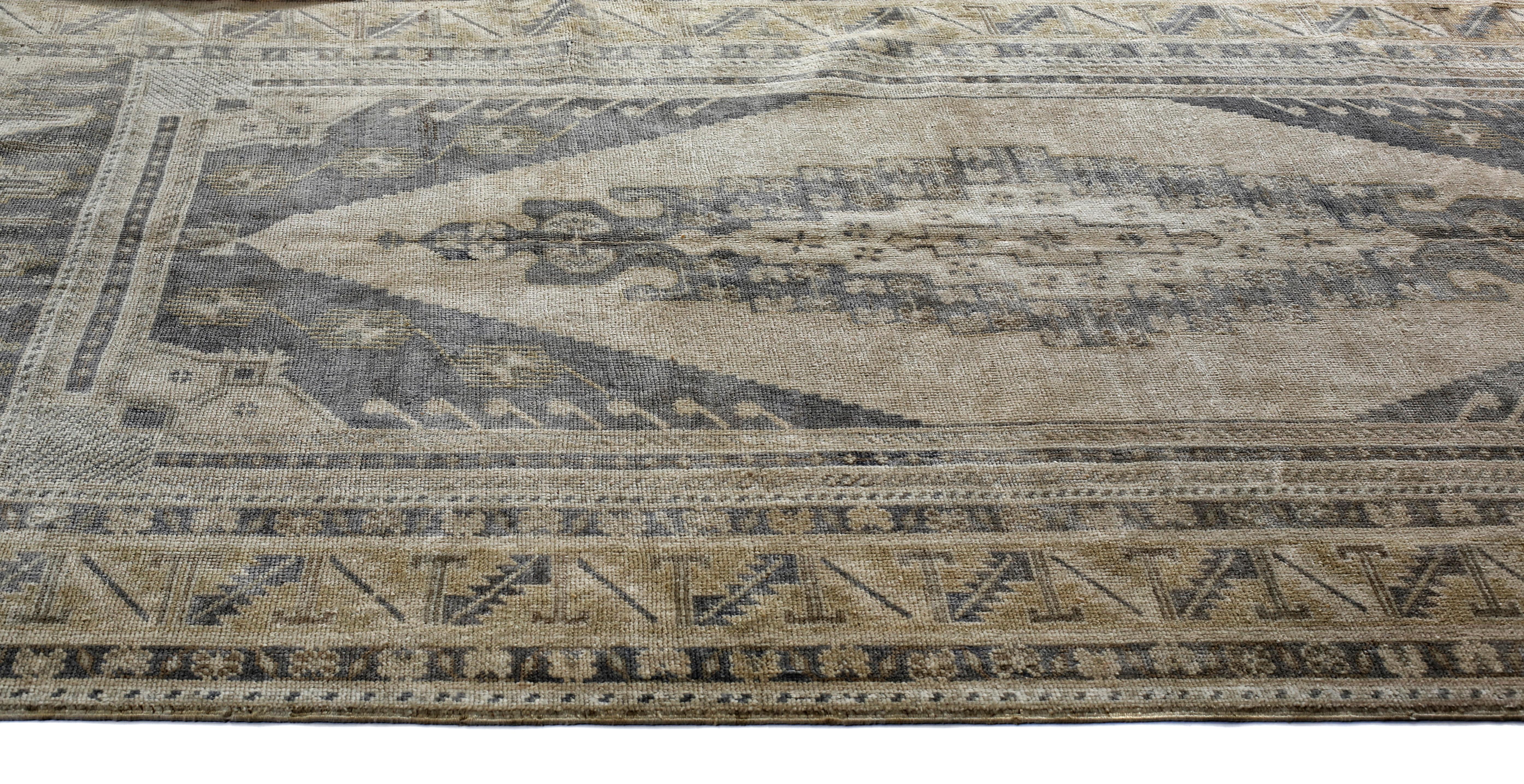 Ivory, Green and Beige Handmade Wool Turkish Old Anatolian Konya Distressed Rug In Excellent Condition For Sale In North Bergen, NJ