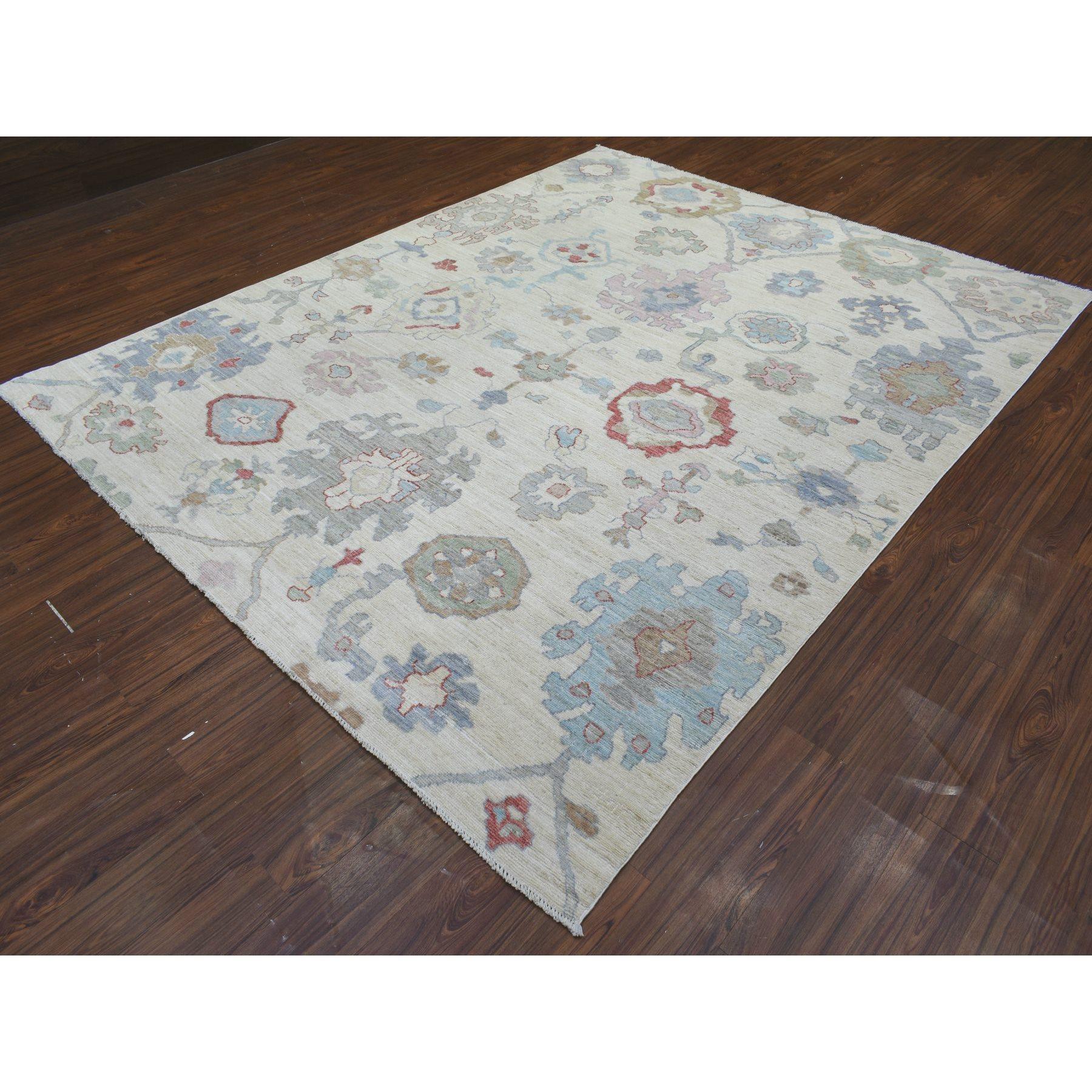 Noué à la main Tapis afghan Oushak ivoire noué à la main sans bordure en pure laine de 8'2