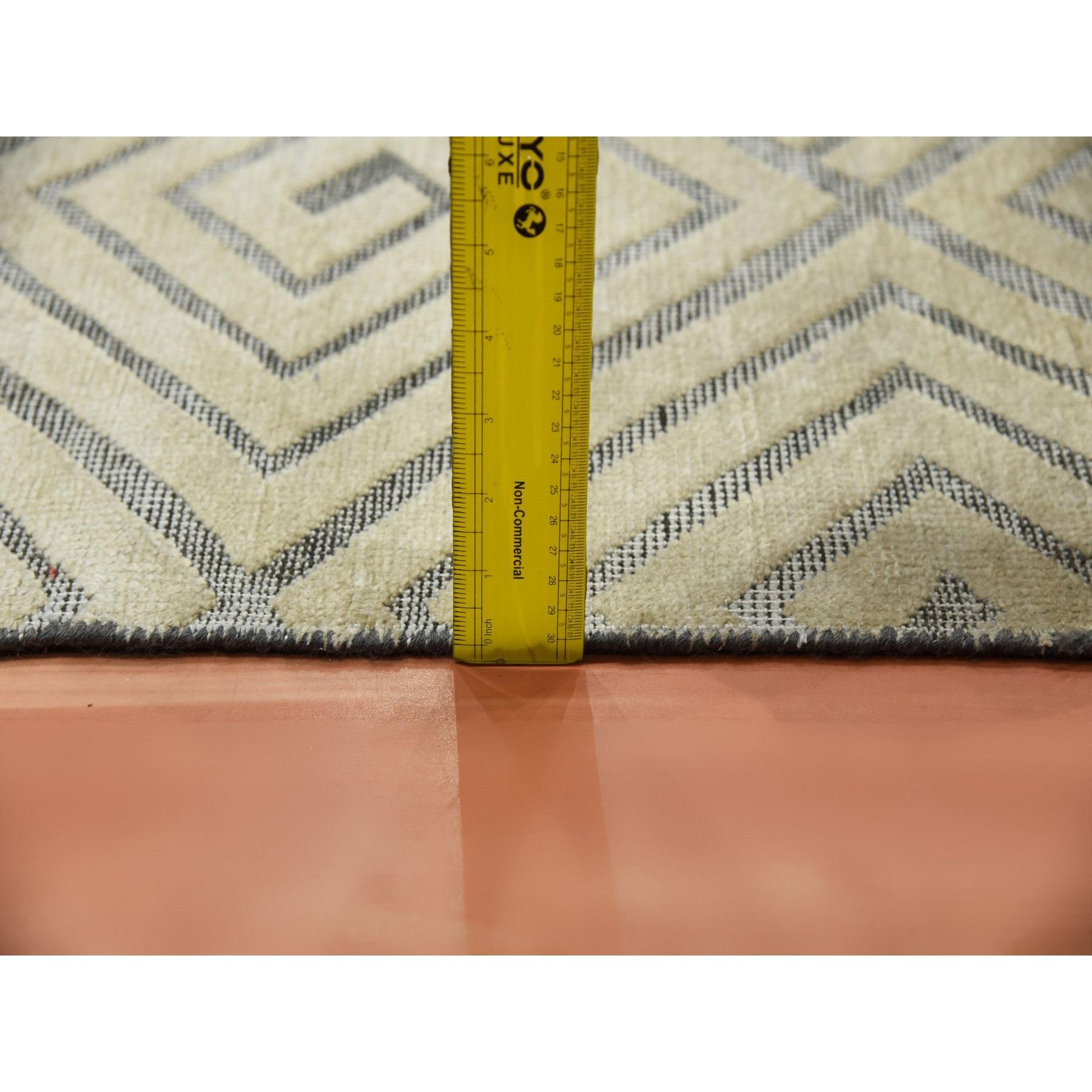 Ivory Hand Knotted Modern Roman Key Design Silk with Wool Rug 9'10