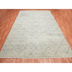 Ivory Hand Knotted Modern Roman Key Design Silk with Wool Rug 9'10" x 14'1"
