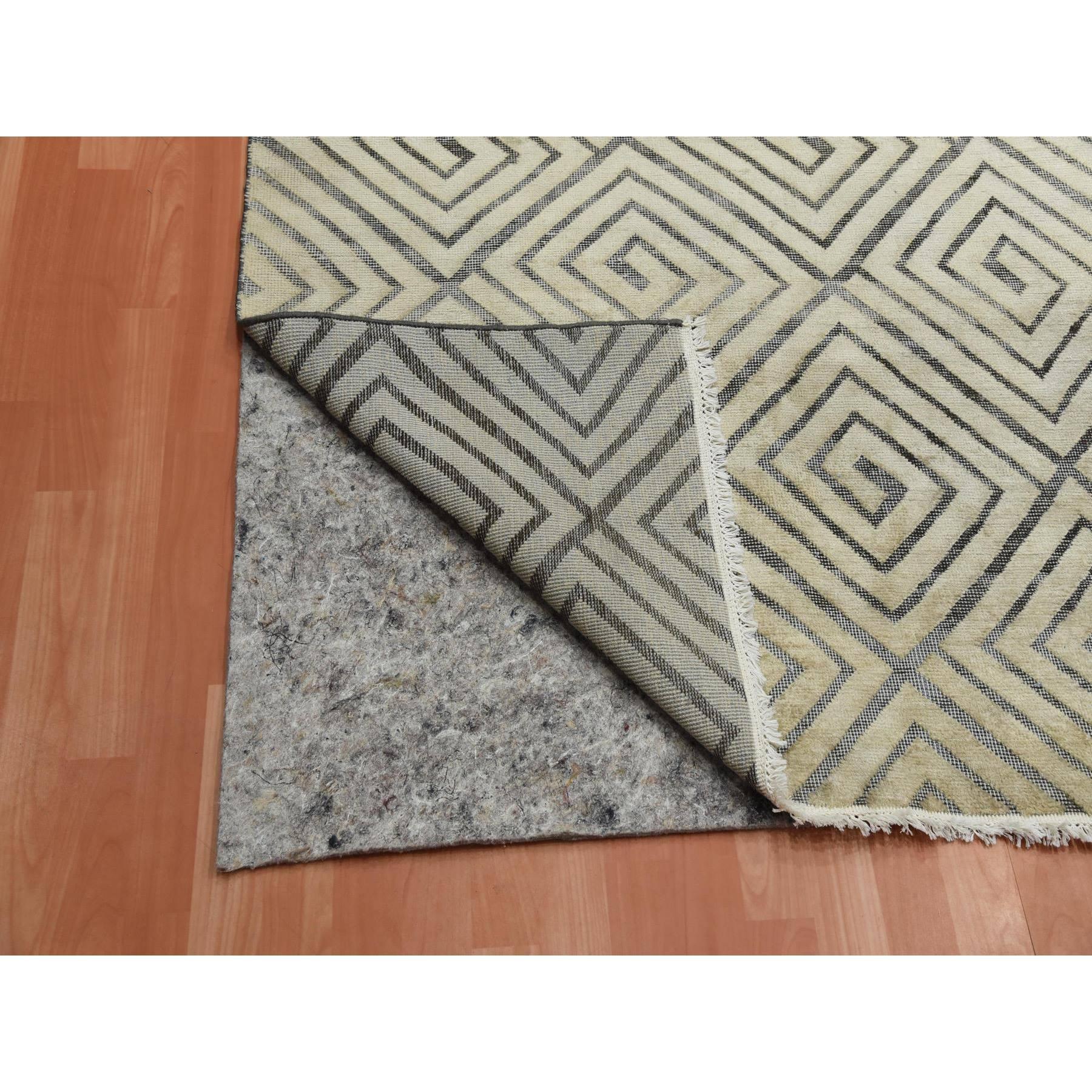 Ivory Hand Knotted Modern Roman Key Design Silk with Wool Rug 9'10