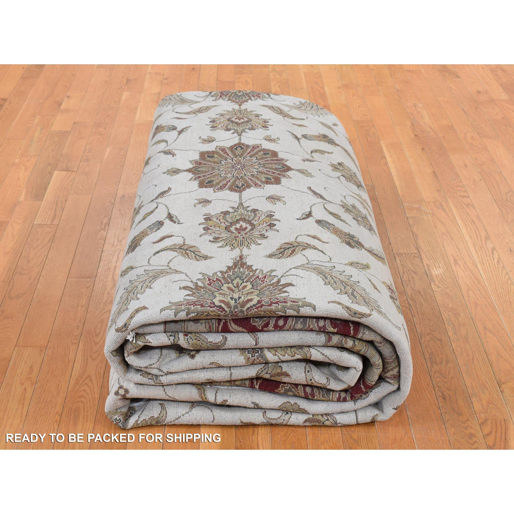 Tappeto oversize avorio in lana e seta annodata a mano con design del Rajasthan 12'0