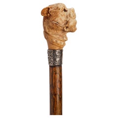 Antique Ivory handle walking stick depicting a dog’s head and a mouse. England 1890. 