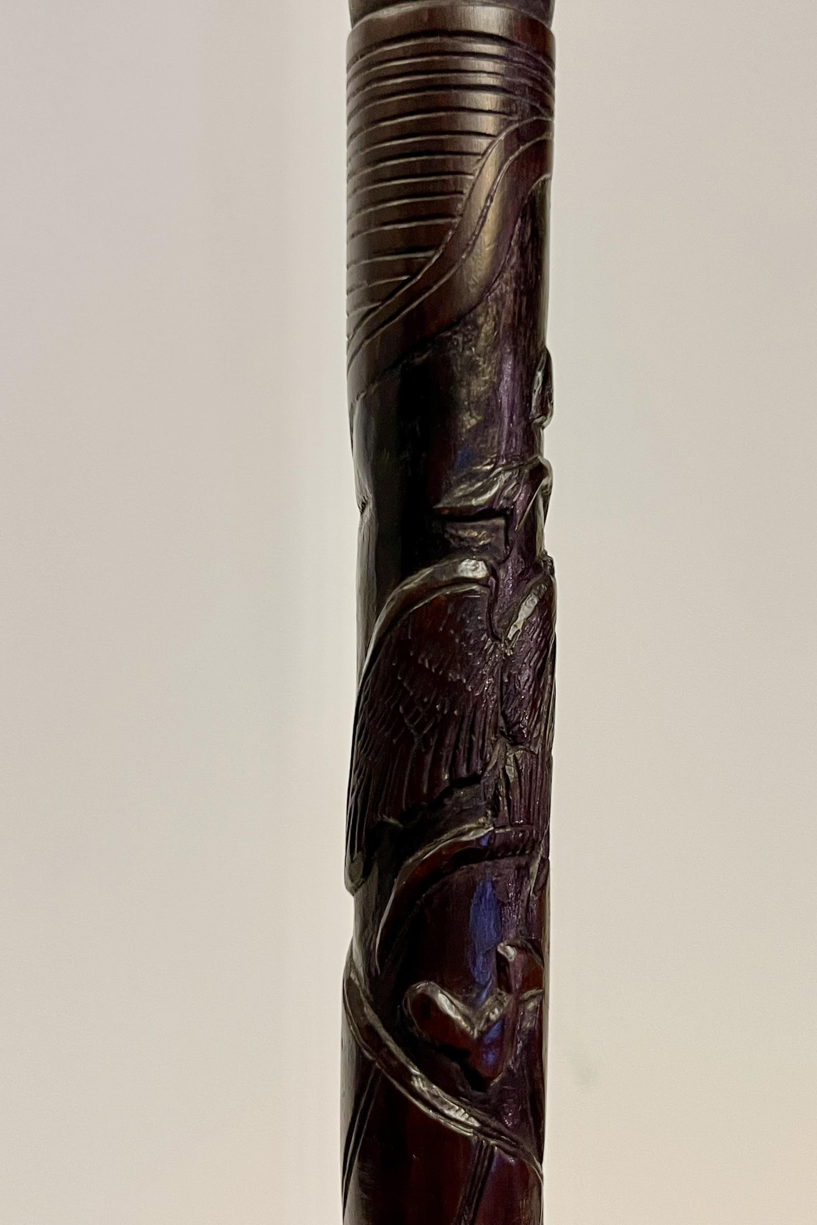 Bastone da passeggio con manico in avorio raffigurante un'oca con un serpente, Francia 1880. in vendita 10