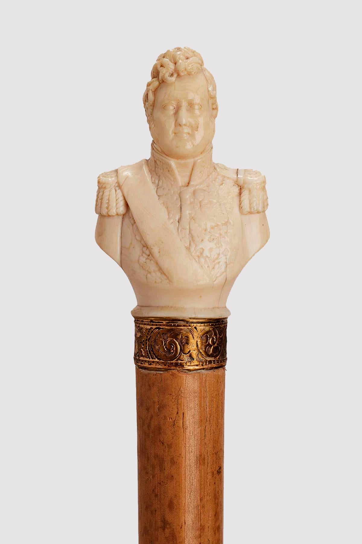 Walking stick: ivory carved handle depicting a refined portrait of Louis Philippe, King of France. Malacca wood shaft. Silver gilt engraved ring. Metal ferrule. France circa 1870. (SHIP TO EU ONLY).