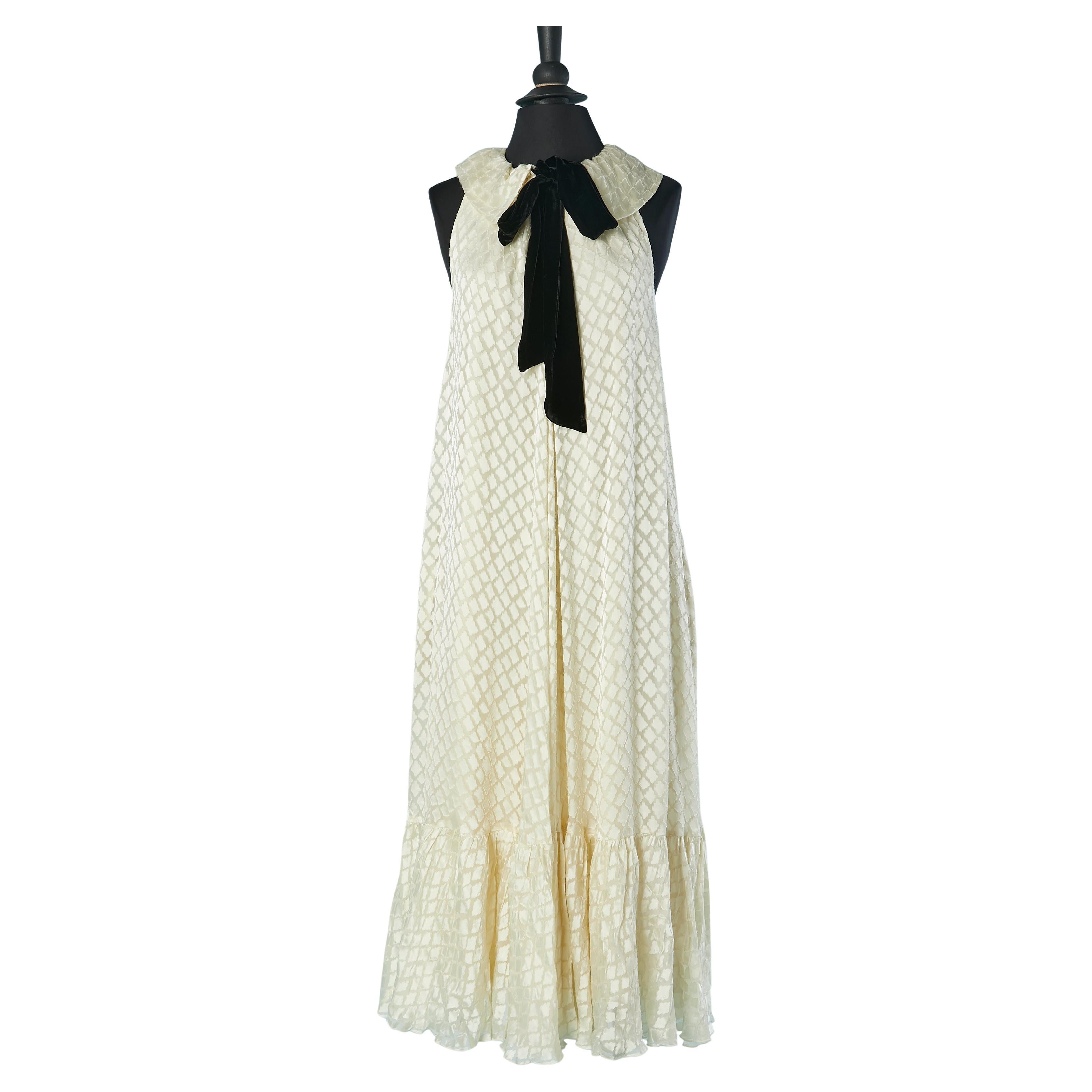 Abito senza maniche in jacquard avorio con fiocco in velluto nero Diane von Furstenberg NUOVO in vendita