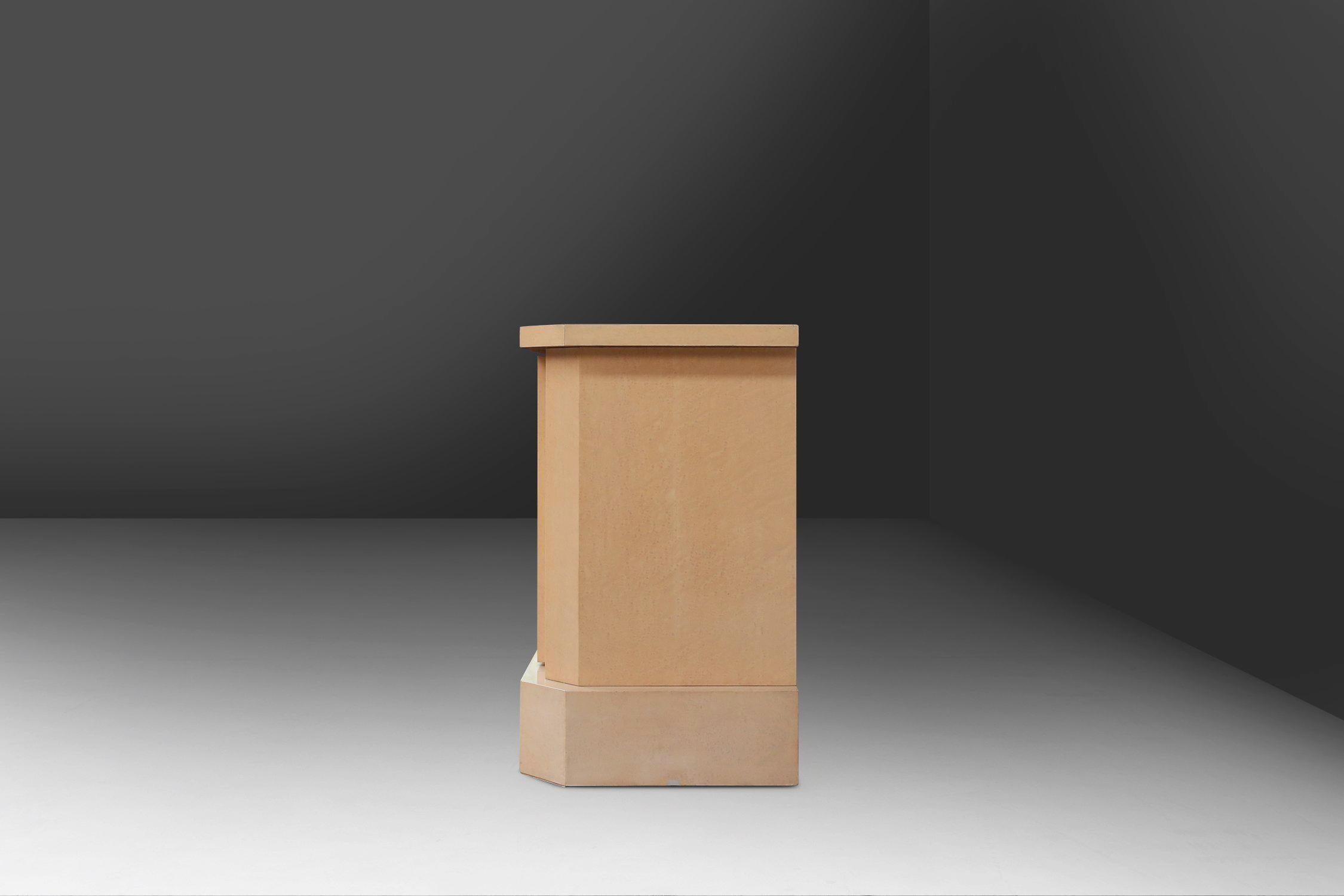 Mid-Century Modern Ivory Lacquer Sideboard in burl wood by Jean Claude Dresse, 1970s For Sale