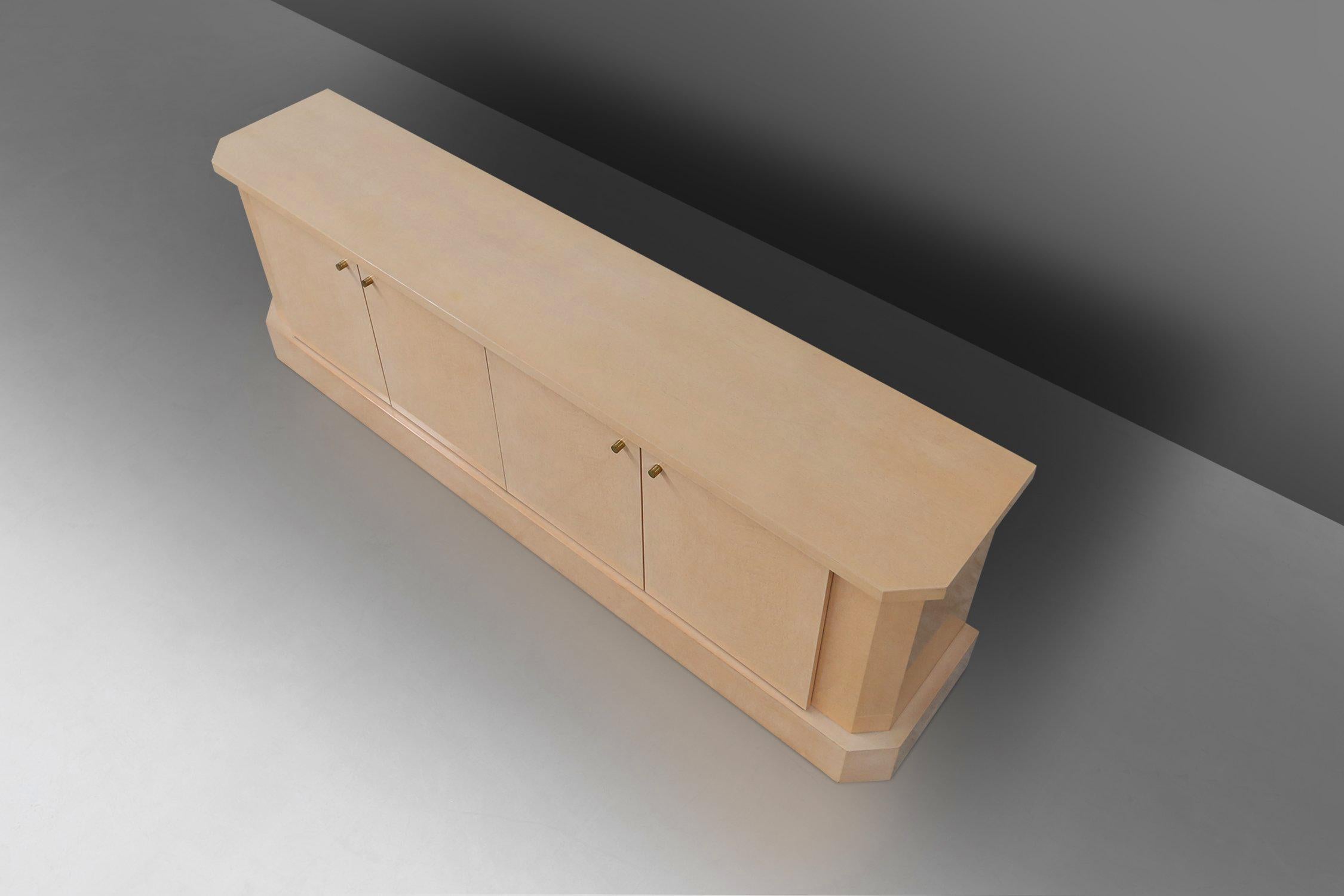 Belgian Ivory Lacquer Sideboard in burl wood by Jean Claude Dresse, 1970s For Sale