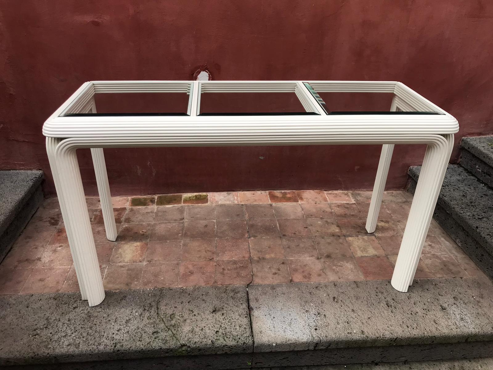 Lacquered Wood Console Table, Italy 1960s In Good Condition For Sale In London, GB