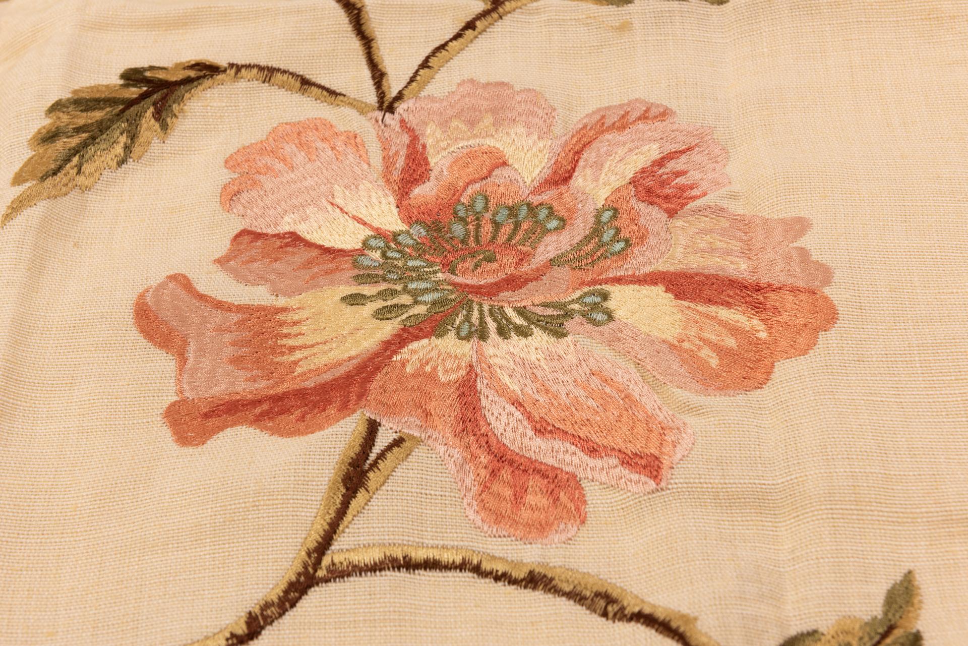 Ivory Linen Embroidered with Pink Peonies For Sale 5