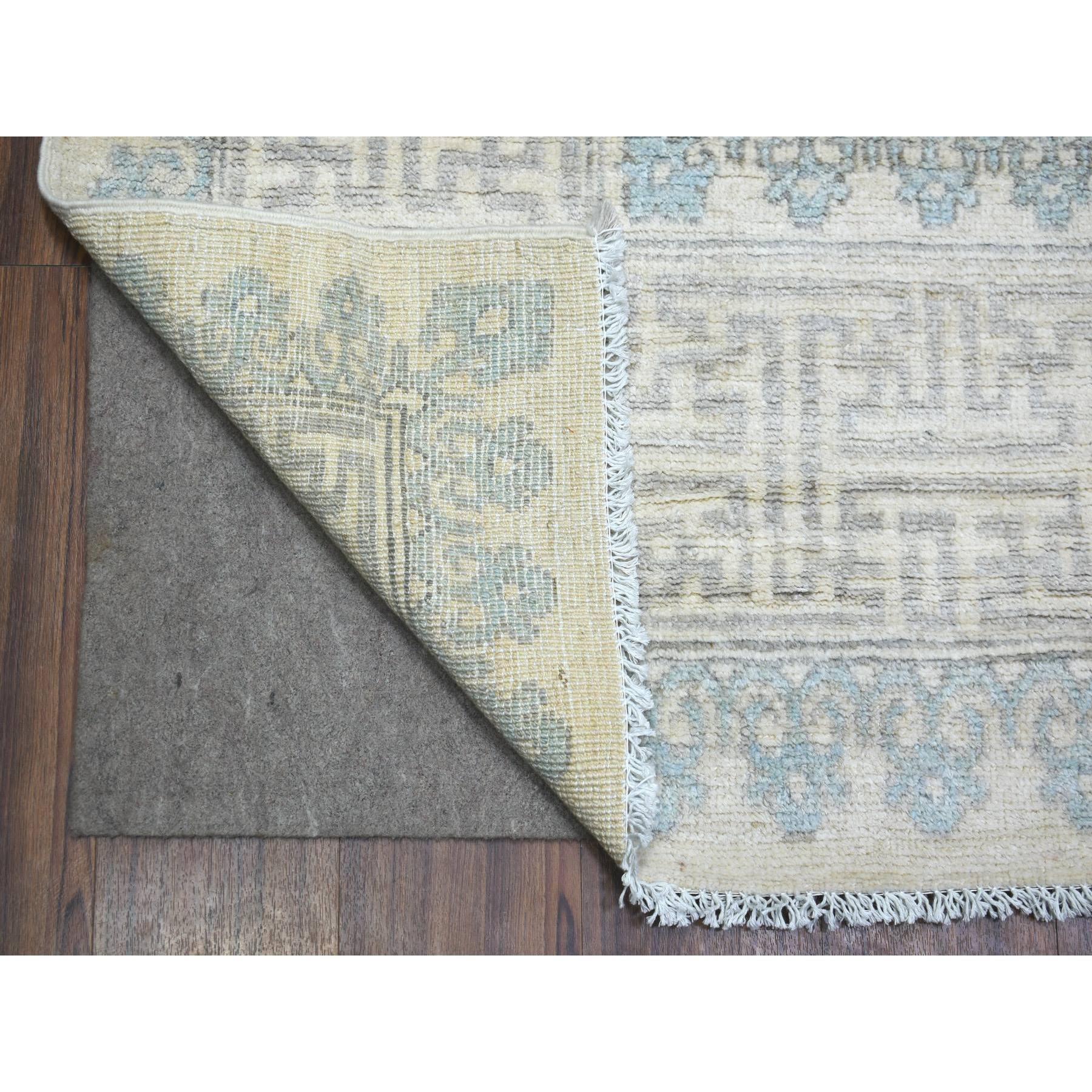 Hand-Knotted Ivory Milk Wash Peshawar Pure Wool Natural Dyes Hand Knotted Rug 8'1