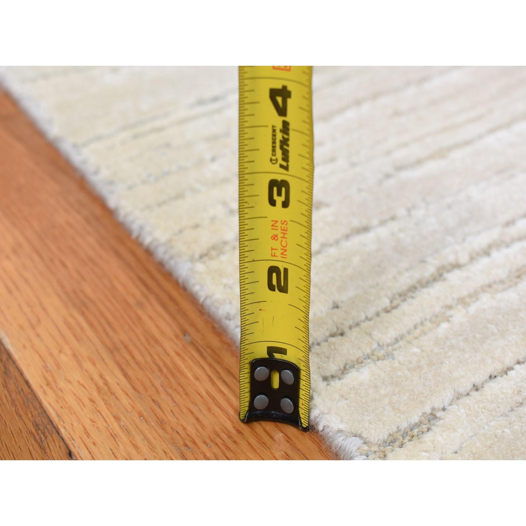 Ivory Modern Abstract Design Pure Silk with Wool Hand Knotted Rug 9'0