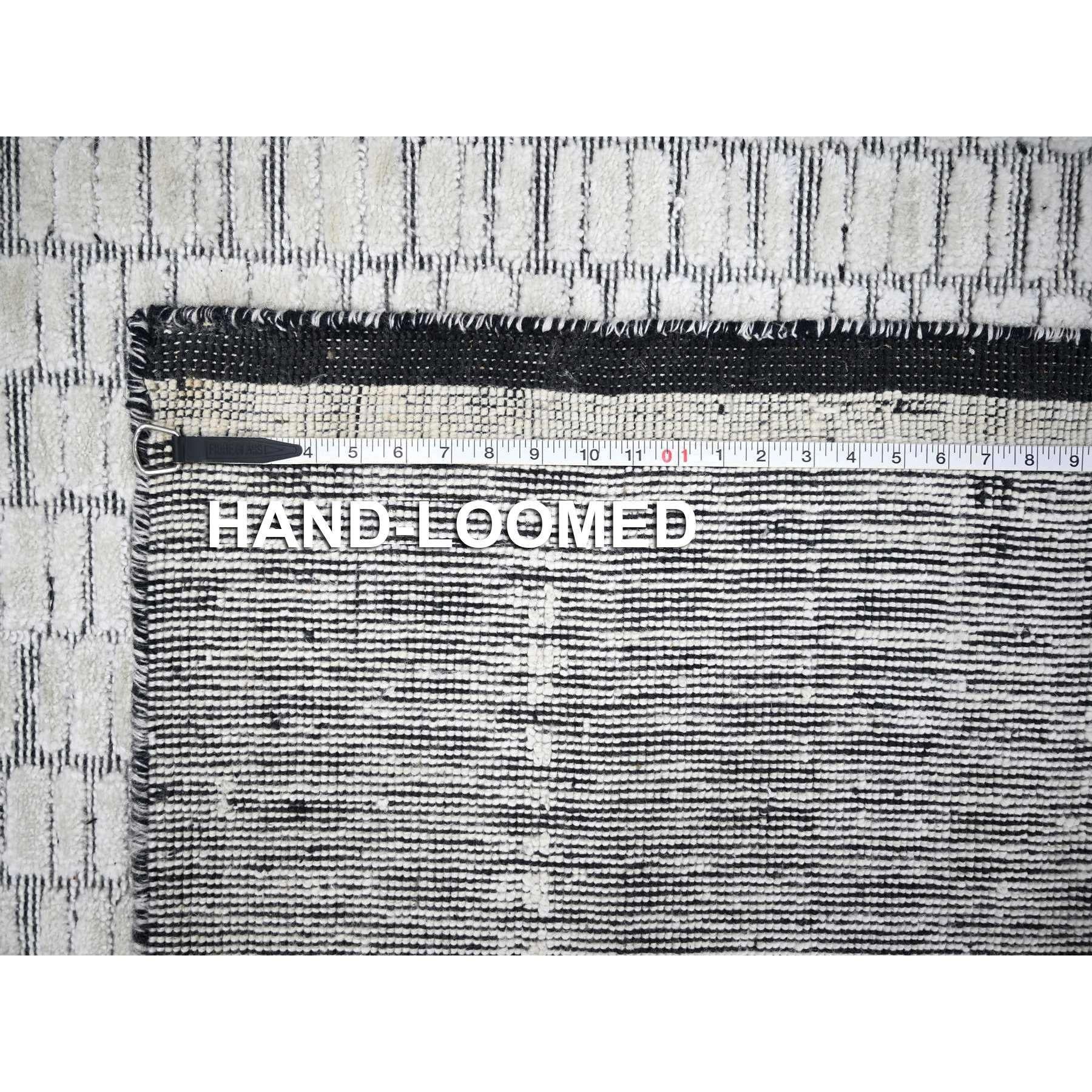 Ivory Modern Design Wool & Silk Hand Loomed Oversized Oriental Rug 12'4