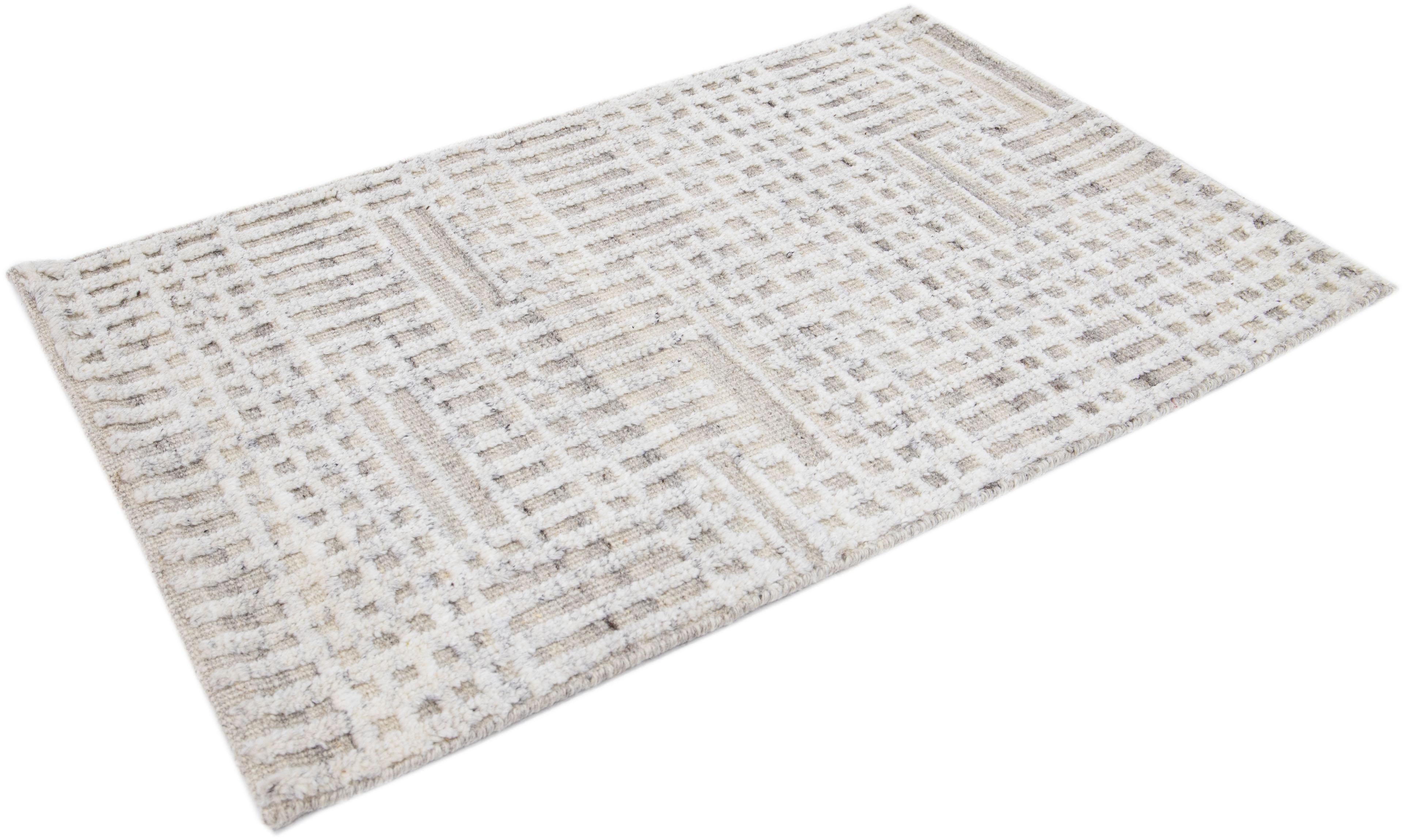 Ivory Modern Moroccan Style Handmade Custom Wool Rug In New Condition For Sale In Norwalk, CT