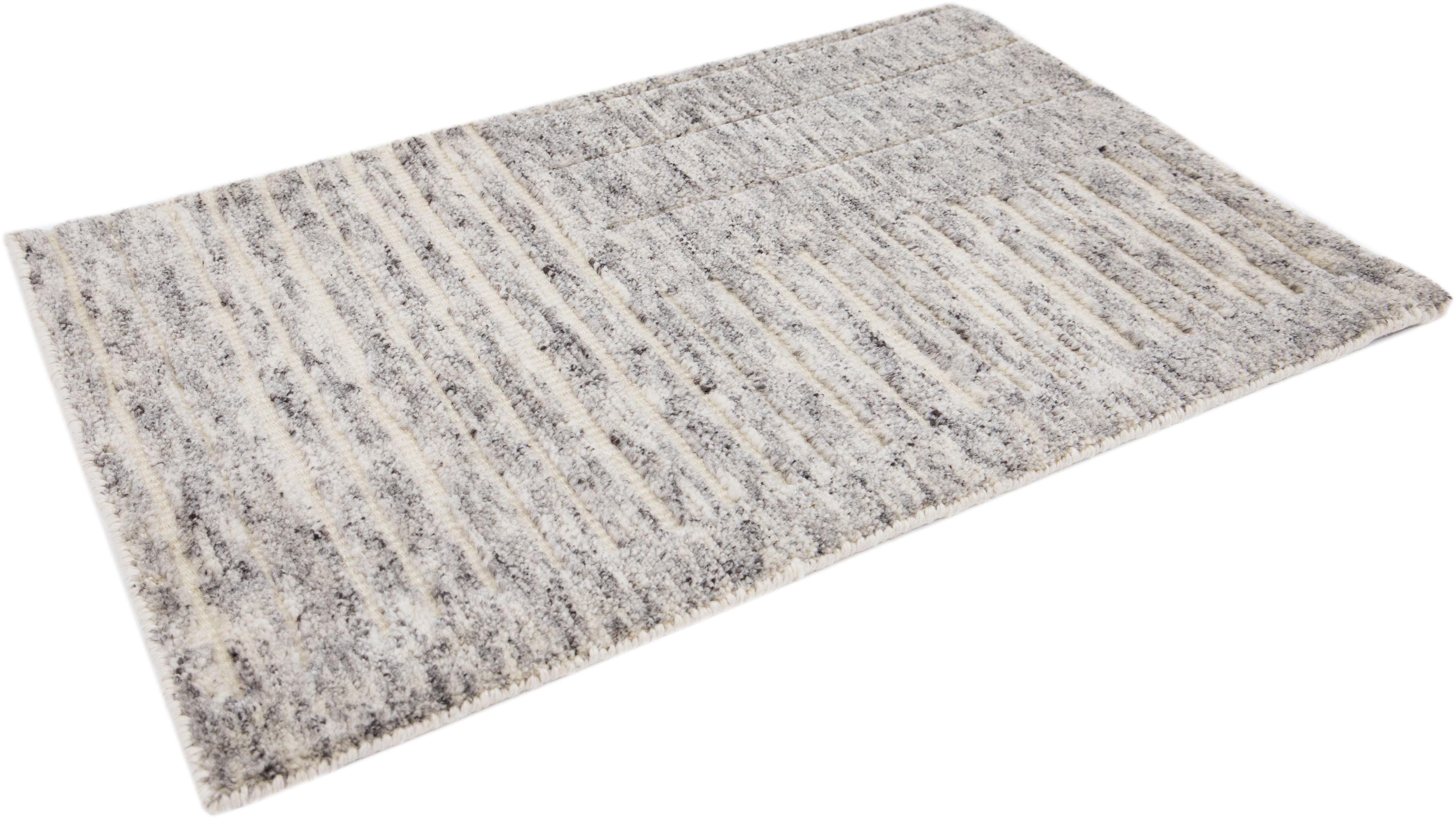 Ivory Modern Moroccan Style Handmade Custom Wool Rug In New Condition For Sale In Norwalk, CT