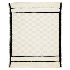 Elfenbeinfarbener Moderner Marokkanischer Stil Handgefertigter Wollteppich mit Karo-Design