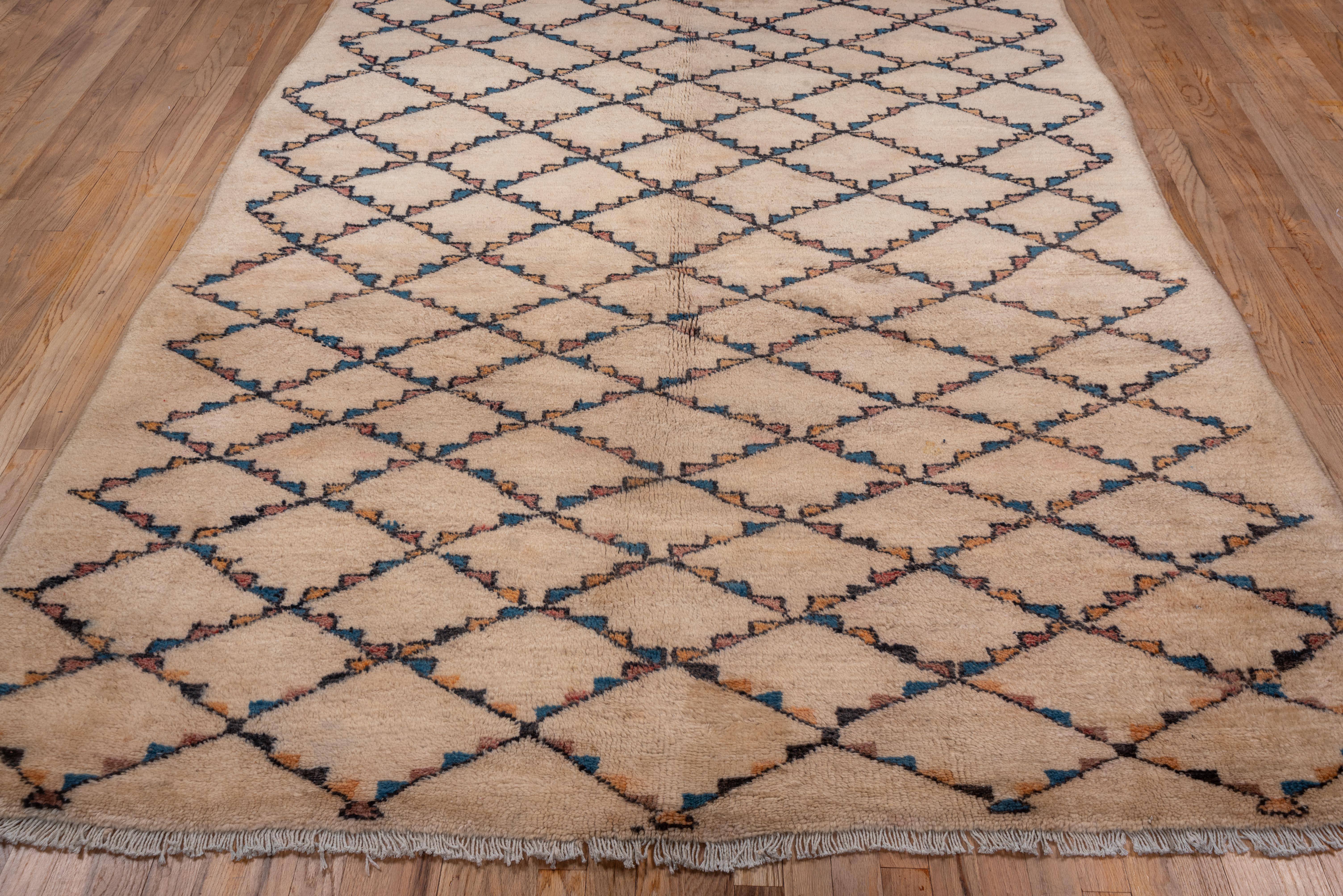 Wool Ivory Moroccan Lattice Rug with Diamond Allover Pattern