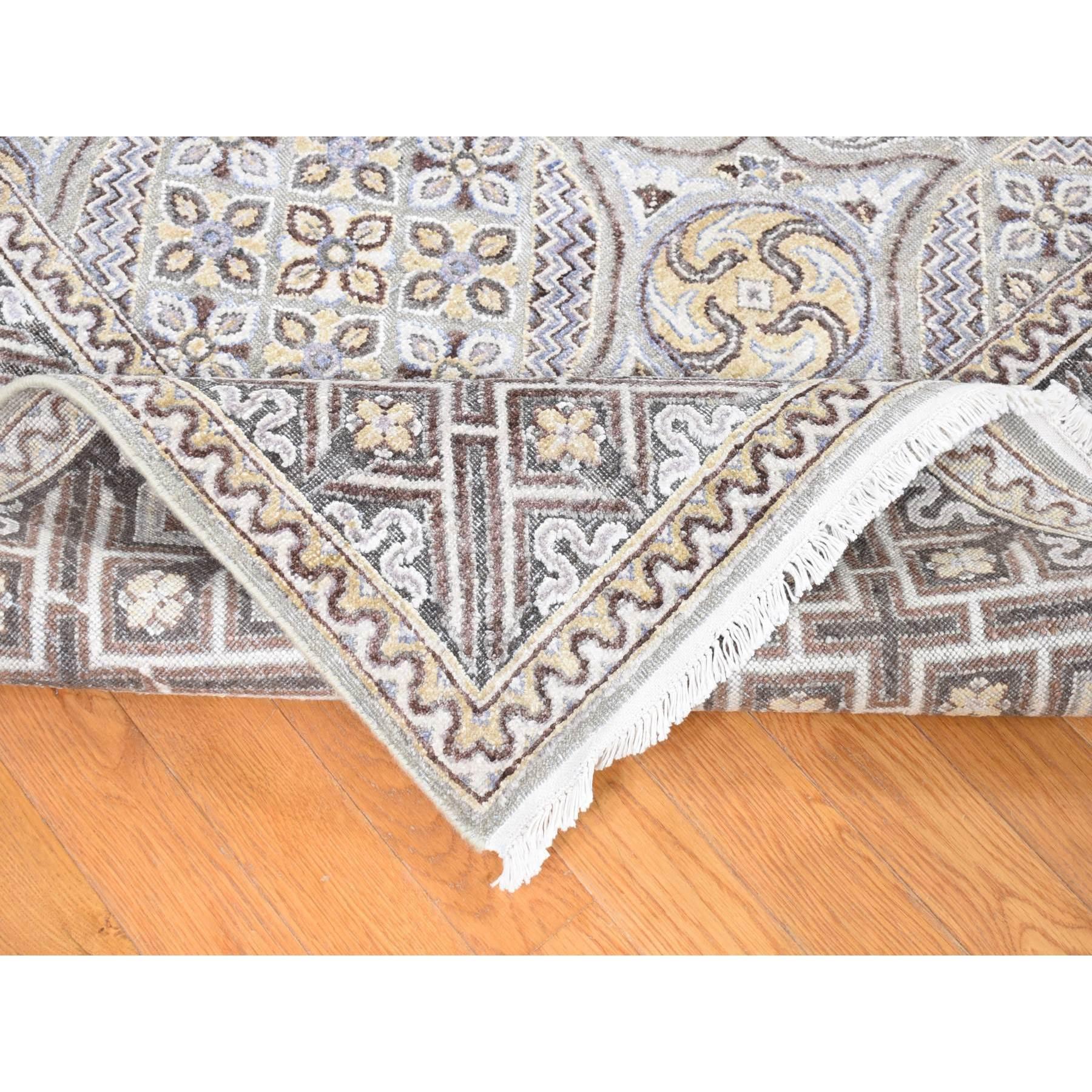 XXIe siècle et contemporain Tapis oriental noué à la main, en soie et laine texturée ivoire à motif moghol 10'1