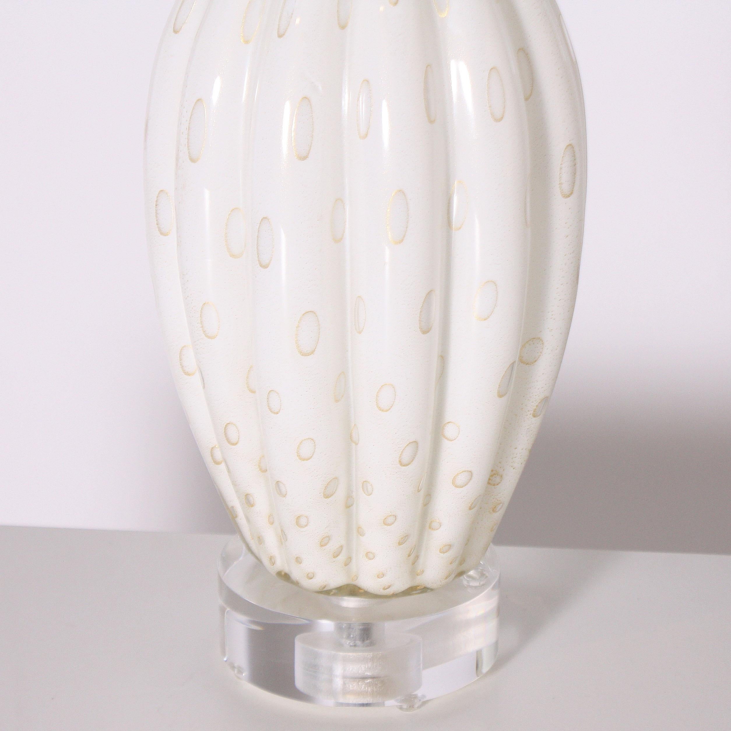 Italian Ivory Murano Glass Lamp with Gold Flecks by Dino Martens, circa 1960