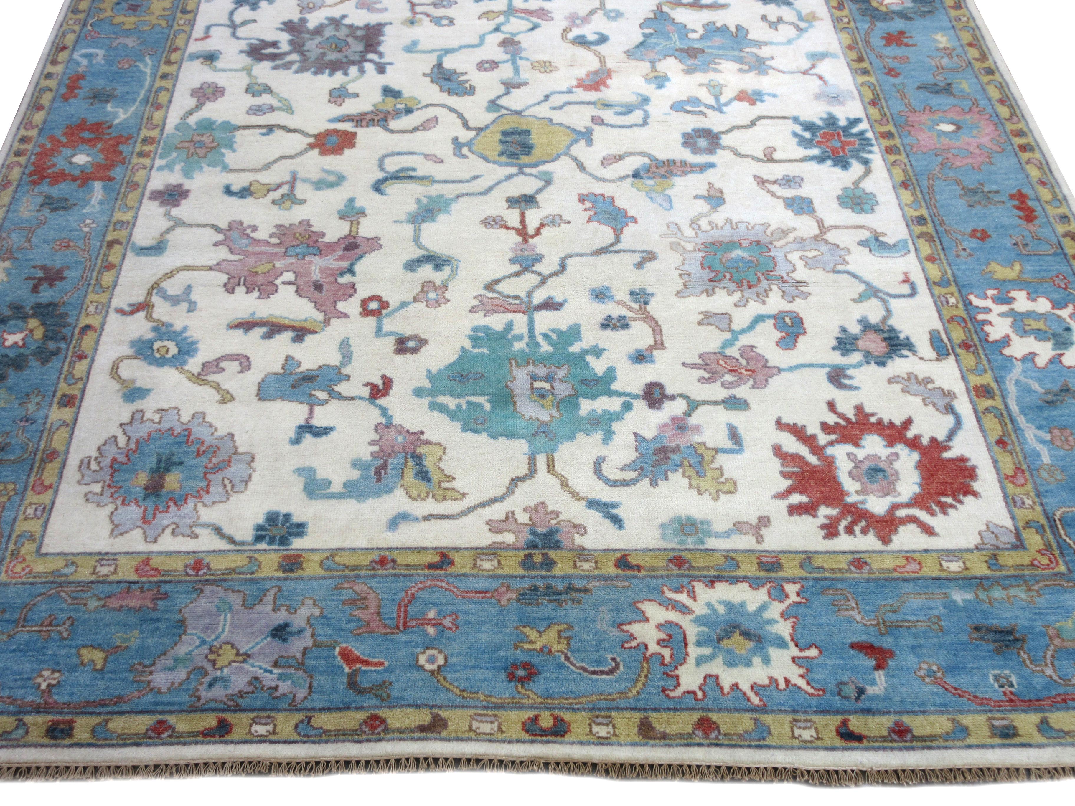 Indian Ivory Oushak Area Rug For Sale