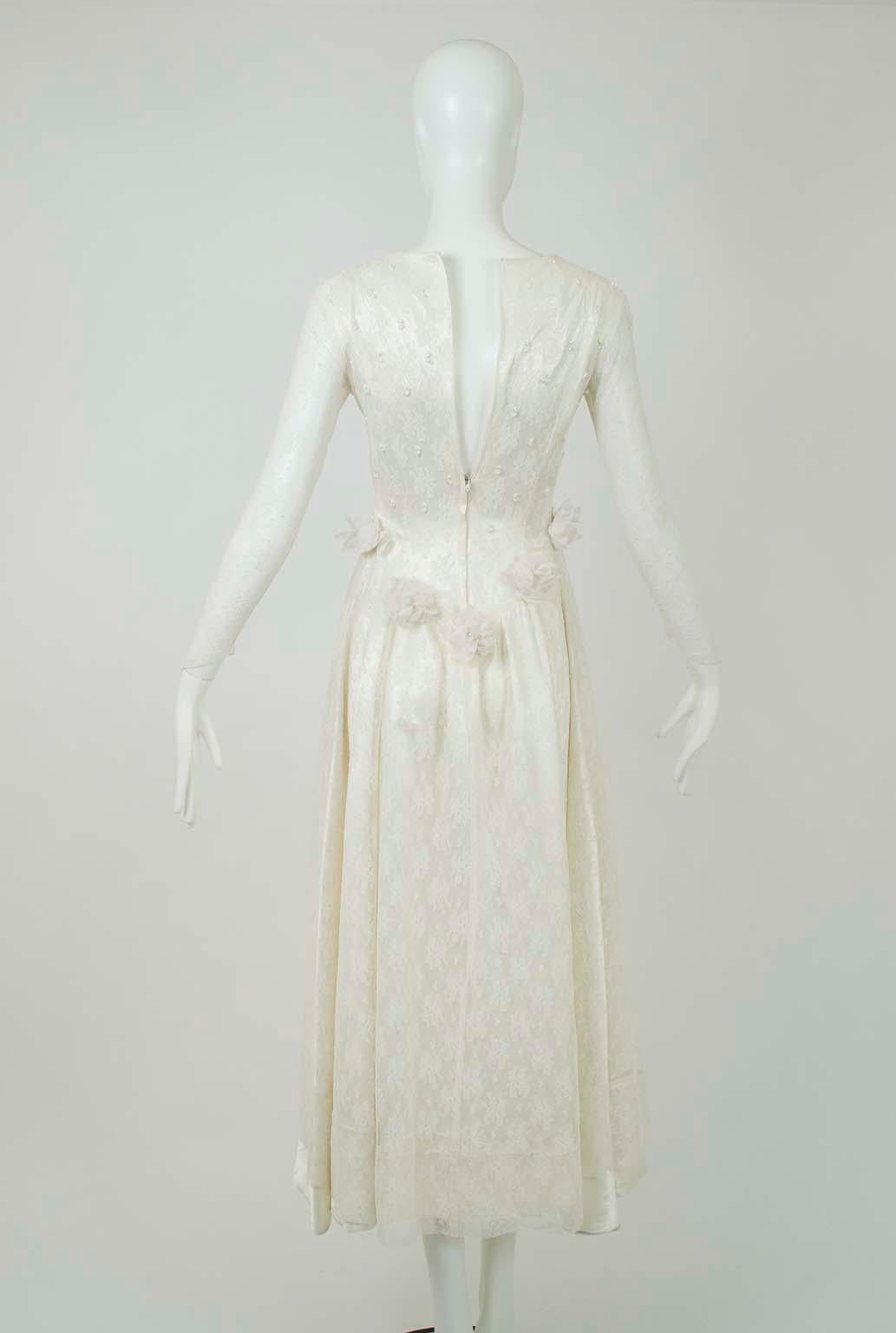 Robe de mariée en perles et dentelle ivoire avec buste rose - XS, années 1950 en vente 1