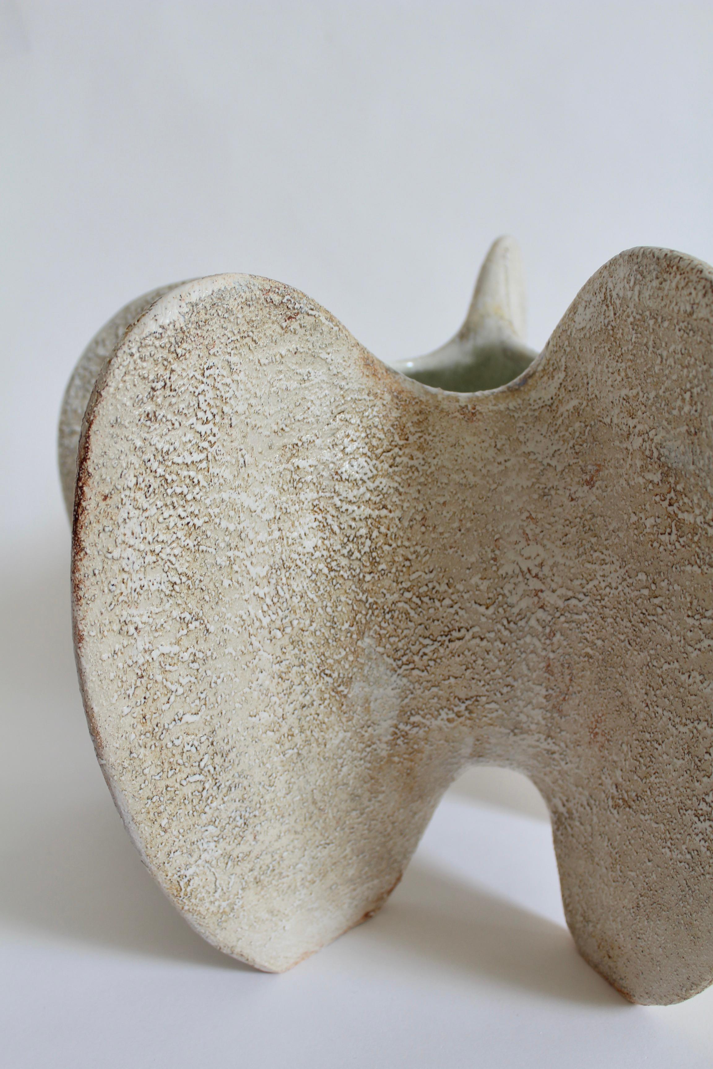 Ivory pentacle IX by Julie Nelson
One of a Kind
Dimensions: W 36 x D 38 x H 26 cm
Materials: Ceramic stoneware and porcelain

Artist Julie Nelson uses the materiality of clay as a means to explore naturally occurring patterns and