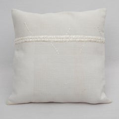 Coffret d'oreiller ivoire façonné à partir d'un couvre-lit anatolien vintage, milieu du 20e siècle