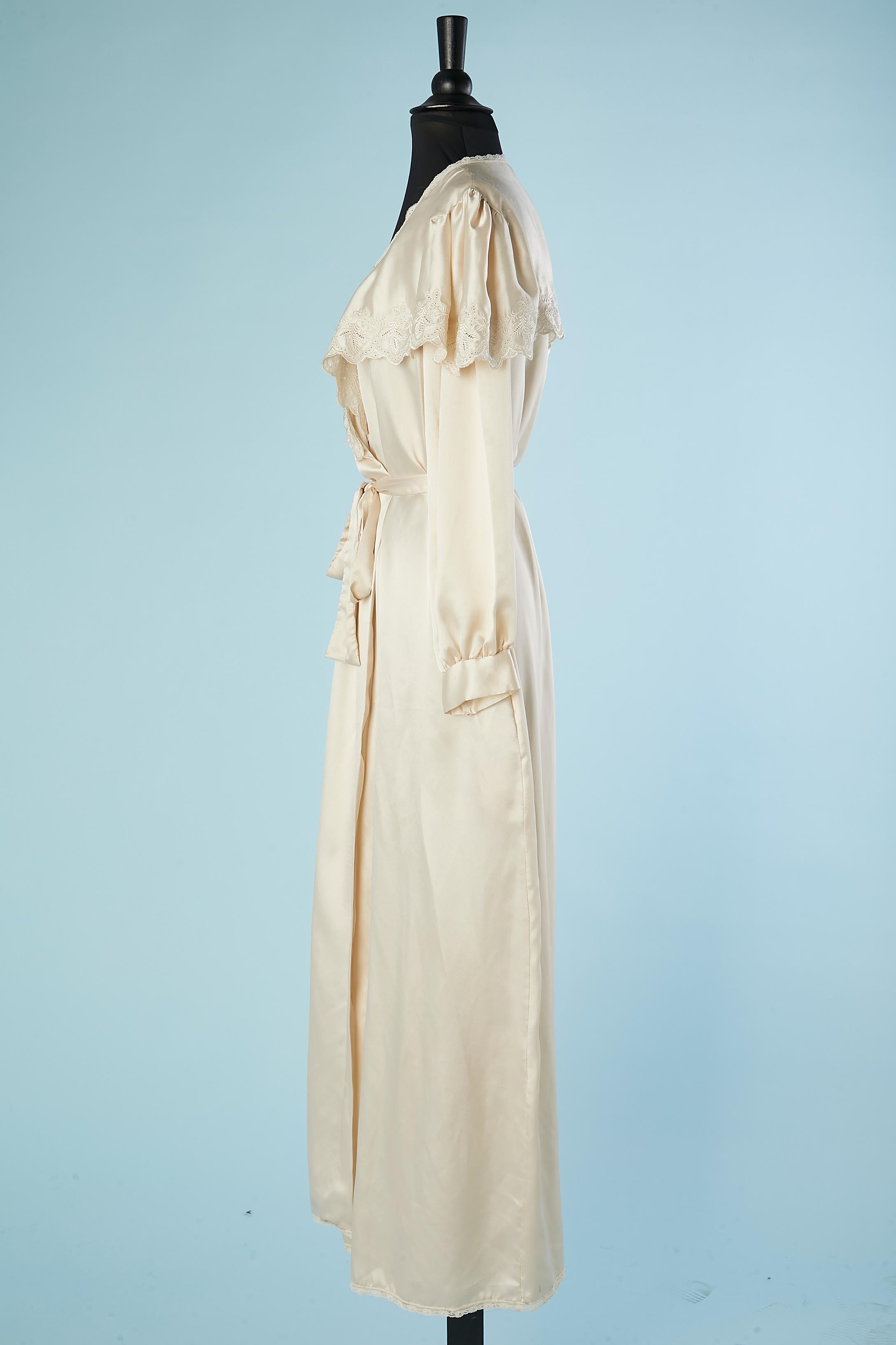Women's Ivory Robe and nightgown with lace Miss Dior Paris New-York 