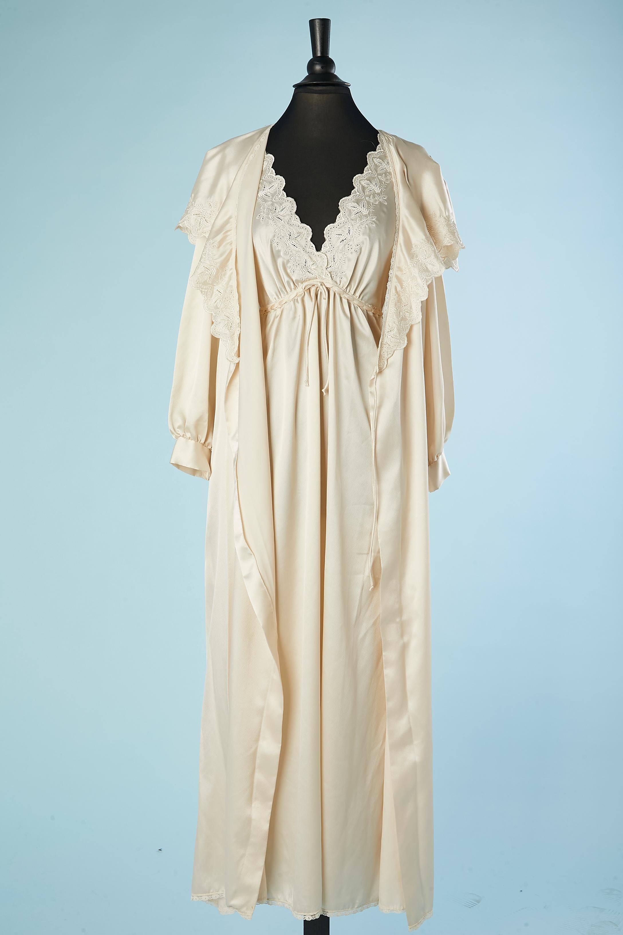 Ivory Robe and nightgown with lace Miss Dior Paris New-York  2