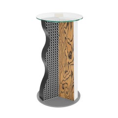 Elfenbeinfarbener Beistelltisch, von Ettore Sottsass für Memphis Milano Collection