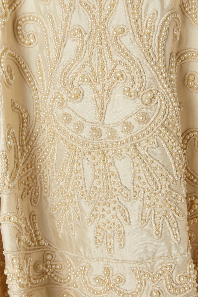 ivory midaxi dress Ravenna Embellished Floral Midaxi Dress
