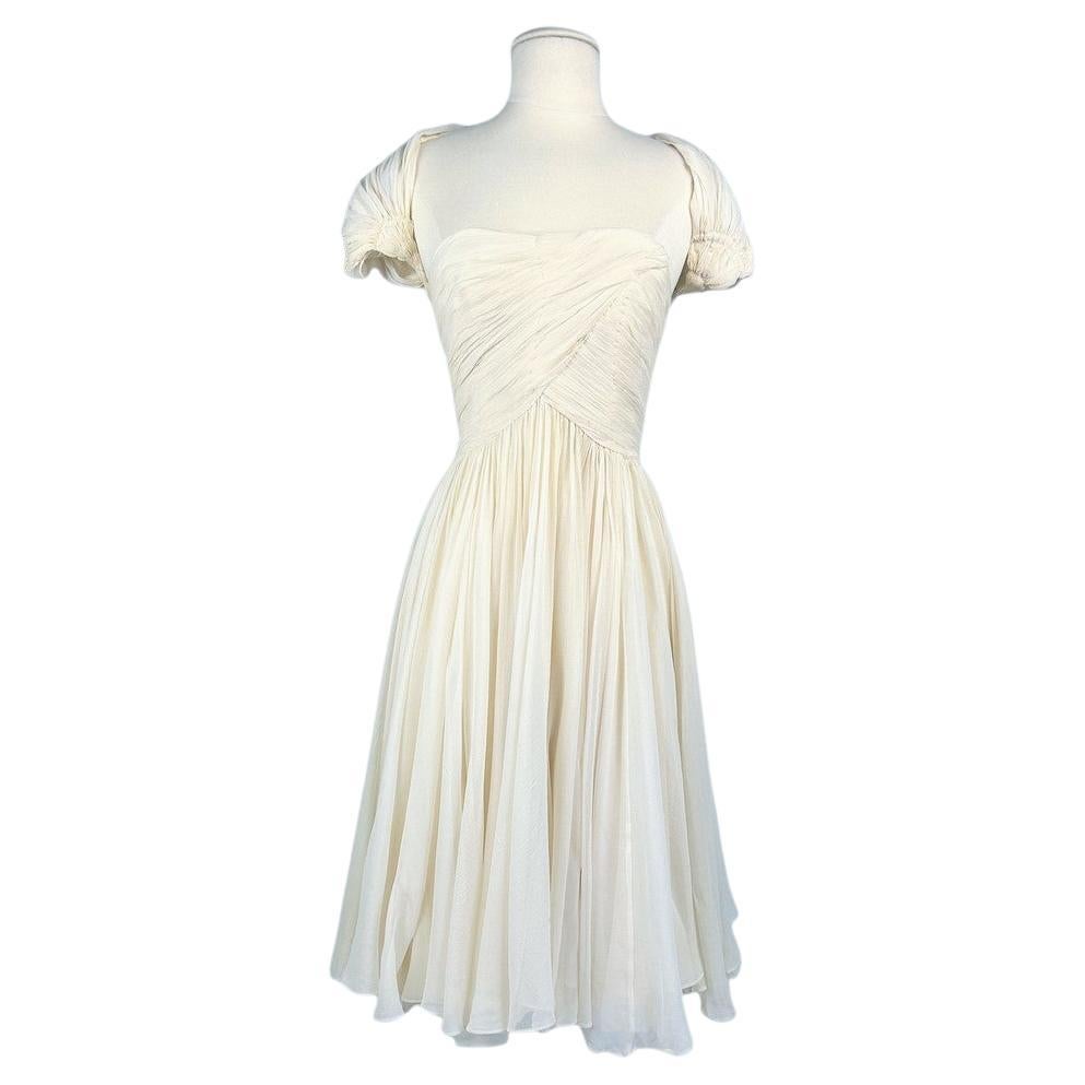 Ivory silk crepe party or ceremony Couture dress - France Circa 1970 For Sale