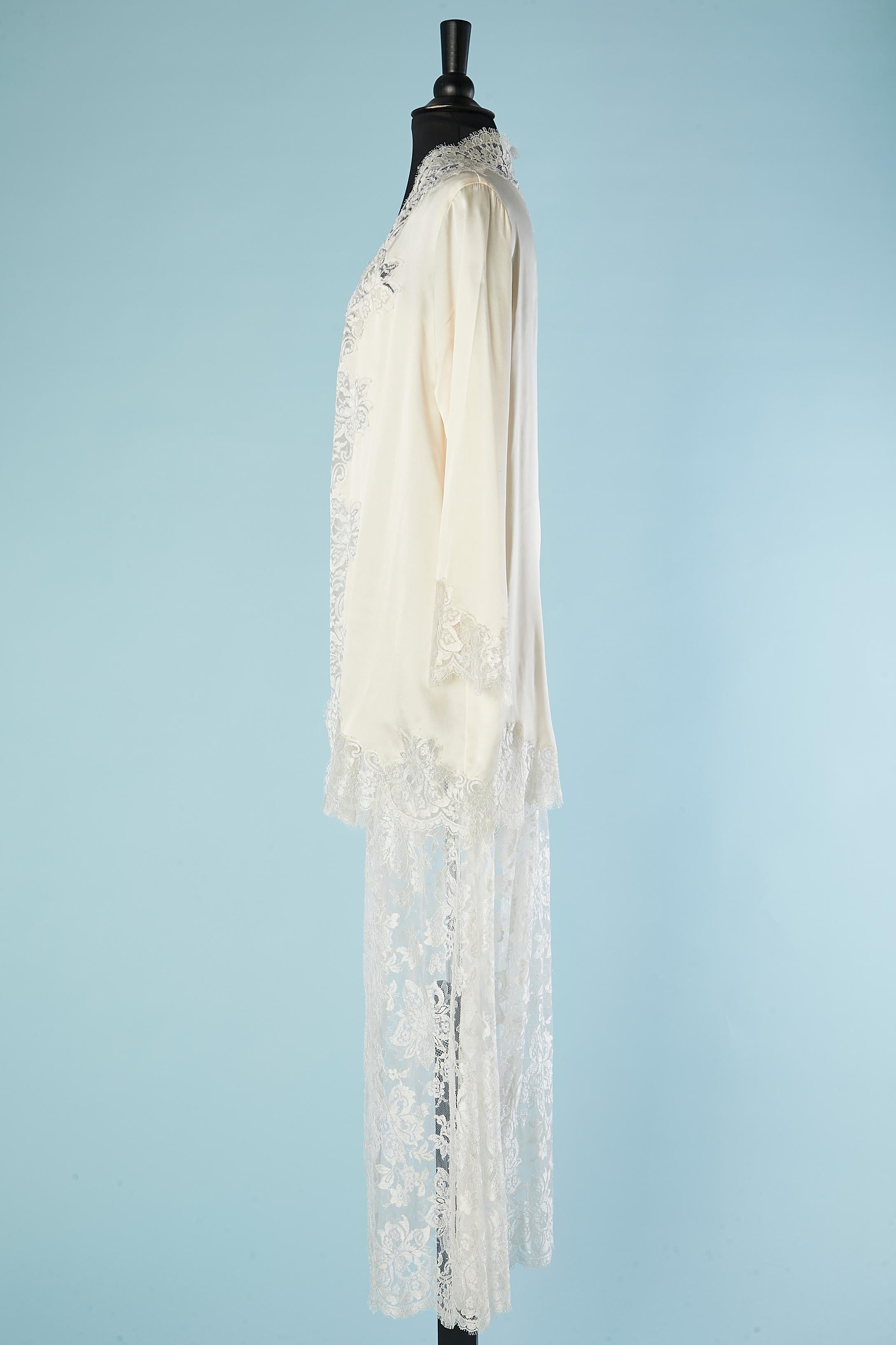 Gray Ivory silk short Robe and nightgown with lace edge Jonquil for Neiman Marcus 
