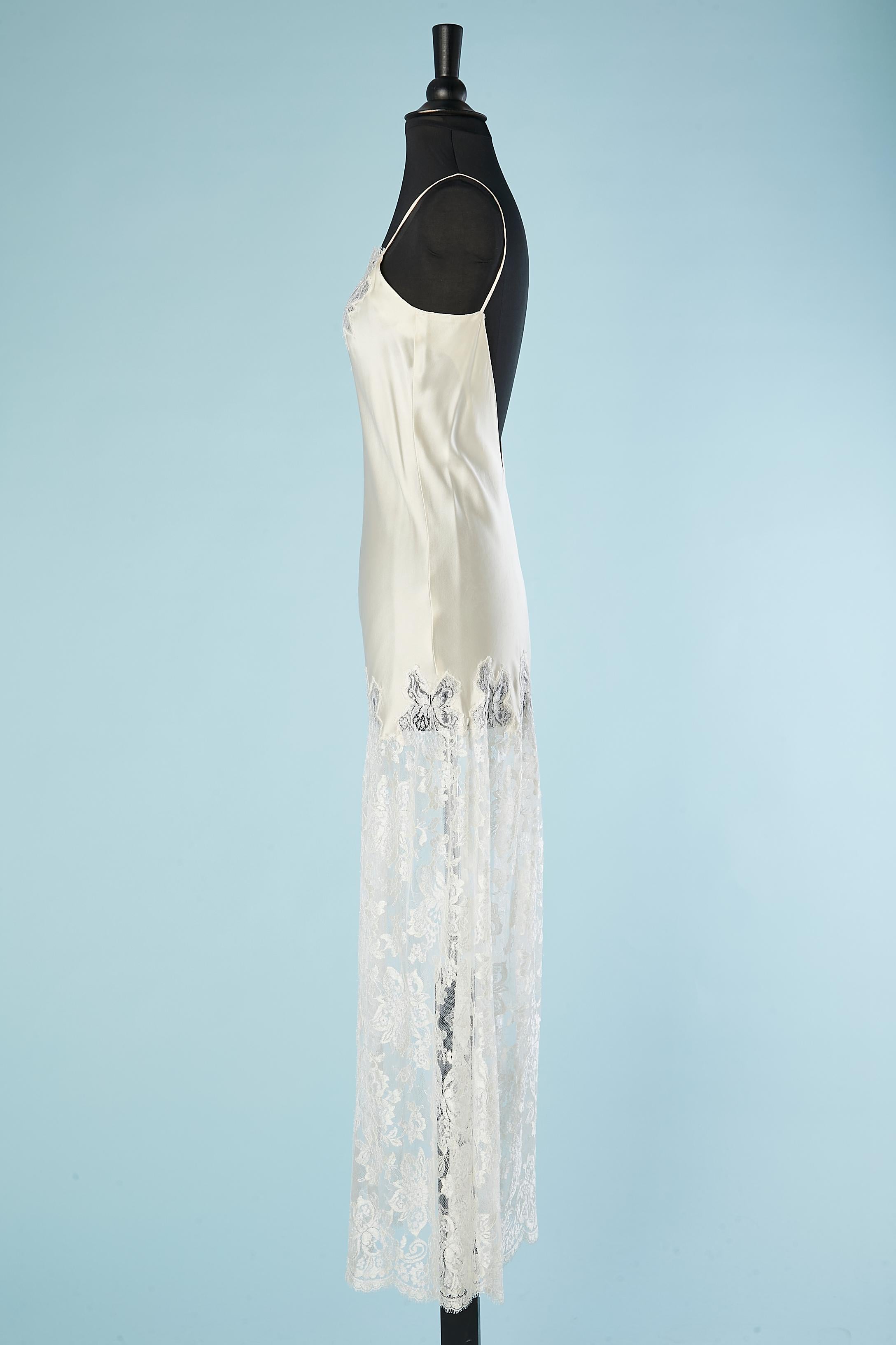 Ivory silk short Robe and nightgown with lace edge Jonquil for Neiman Marcus  1