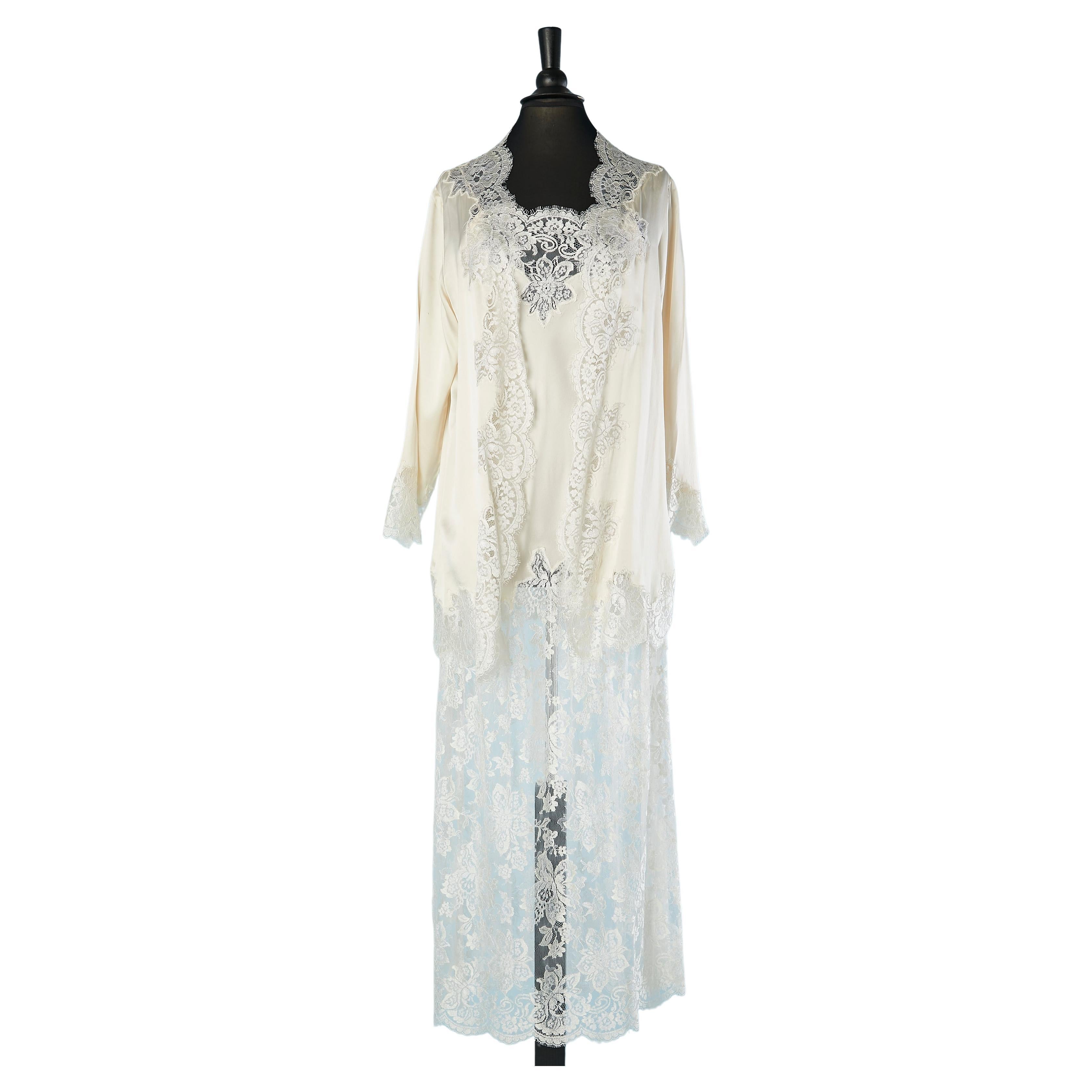 Ivory silk short Robe and nightgown with lace edge Jonquil for Neiman Marcus 