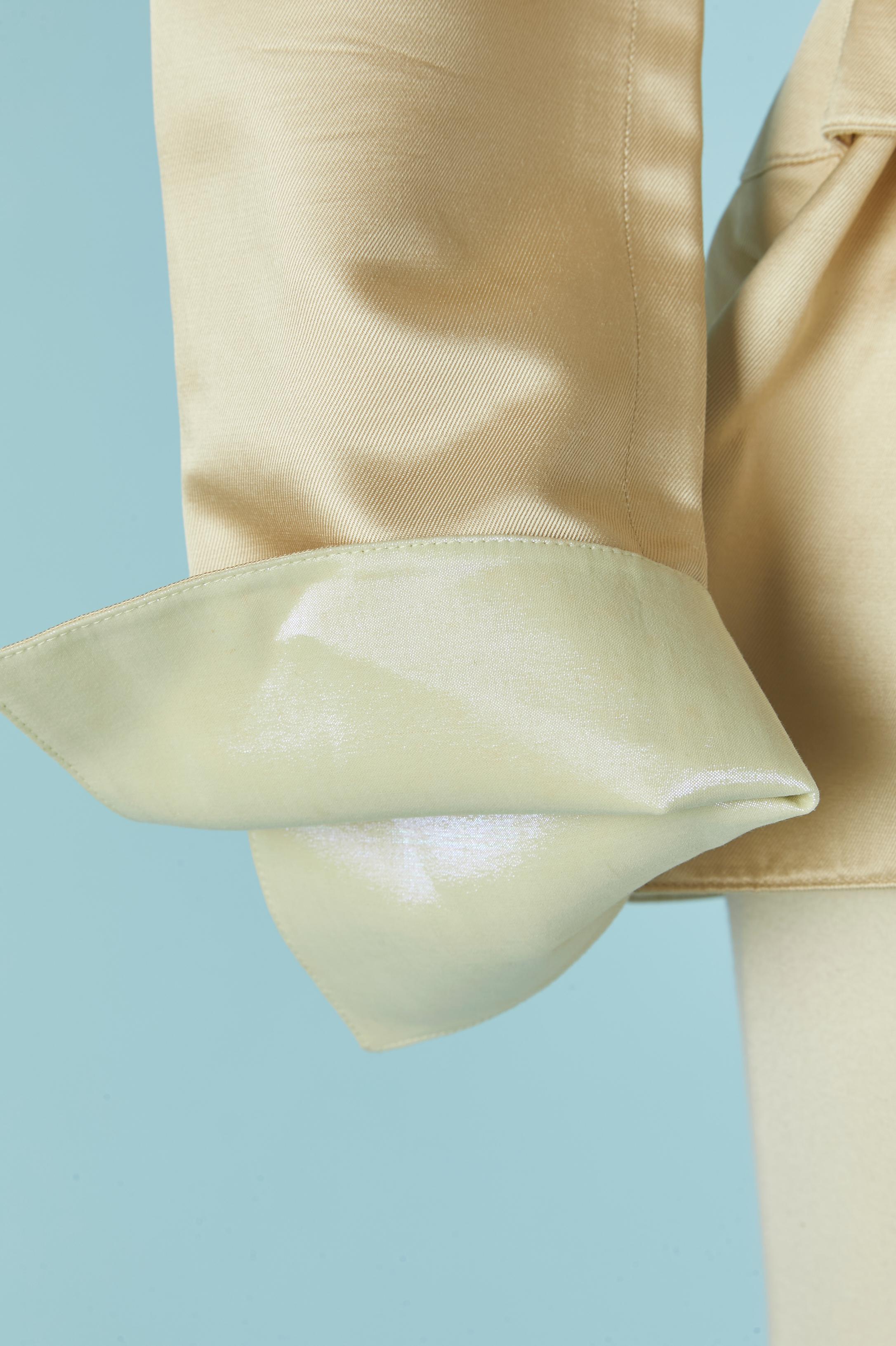 Beige Veste croisée en soie ivoire avec ceinture et boucle Thierry Mugler Couture en vente