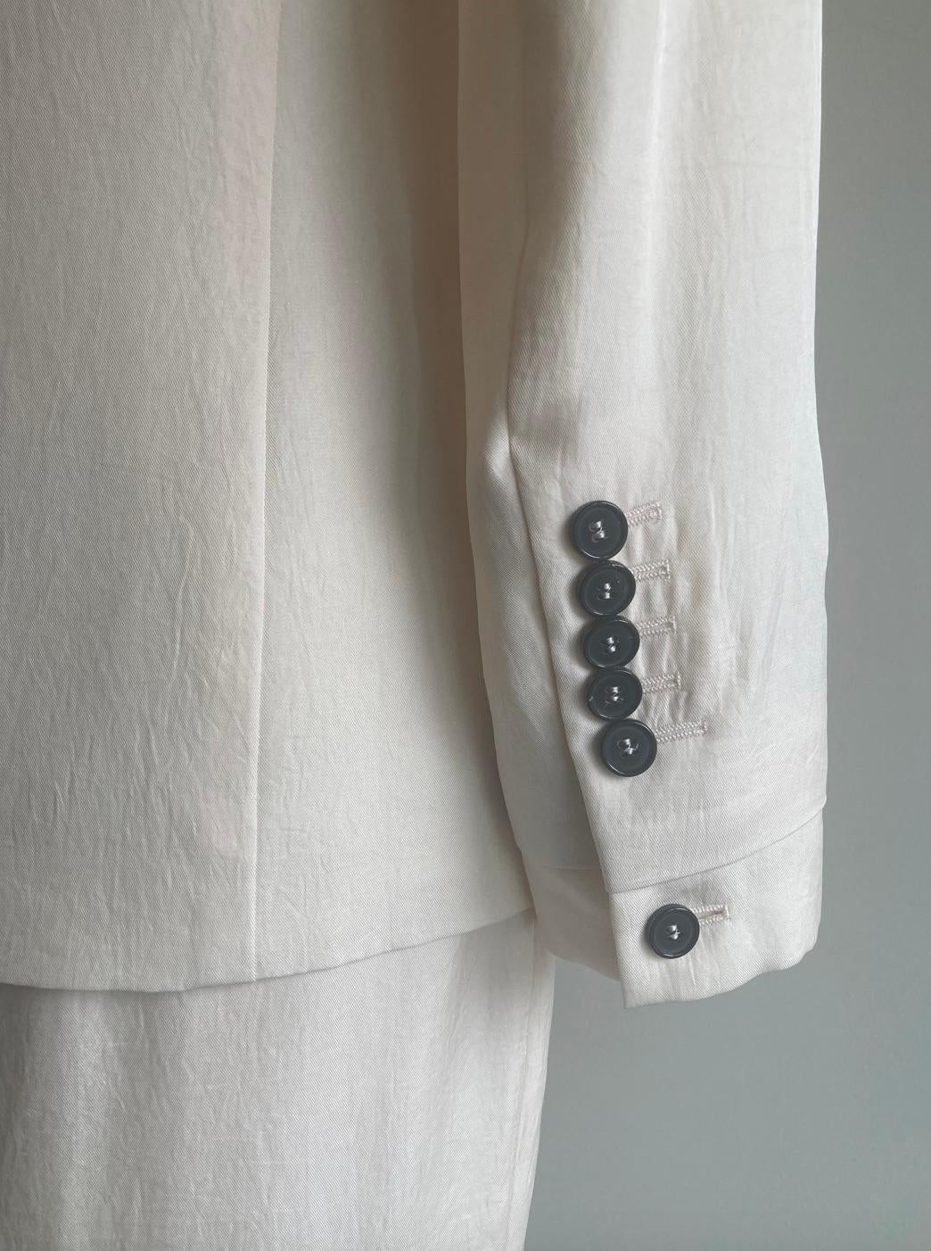 Ivory Tom Ford Skirt Suit For Sale 6