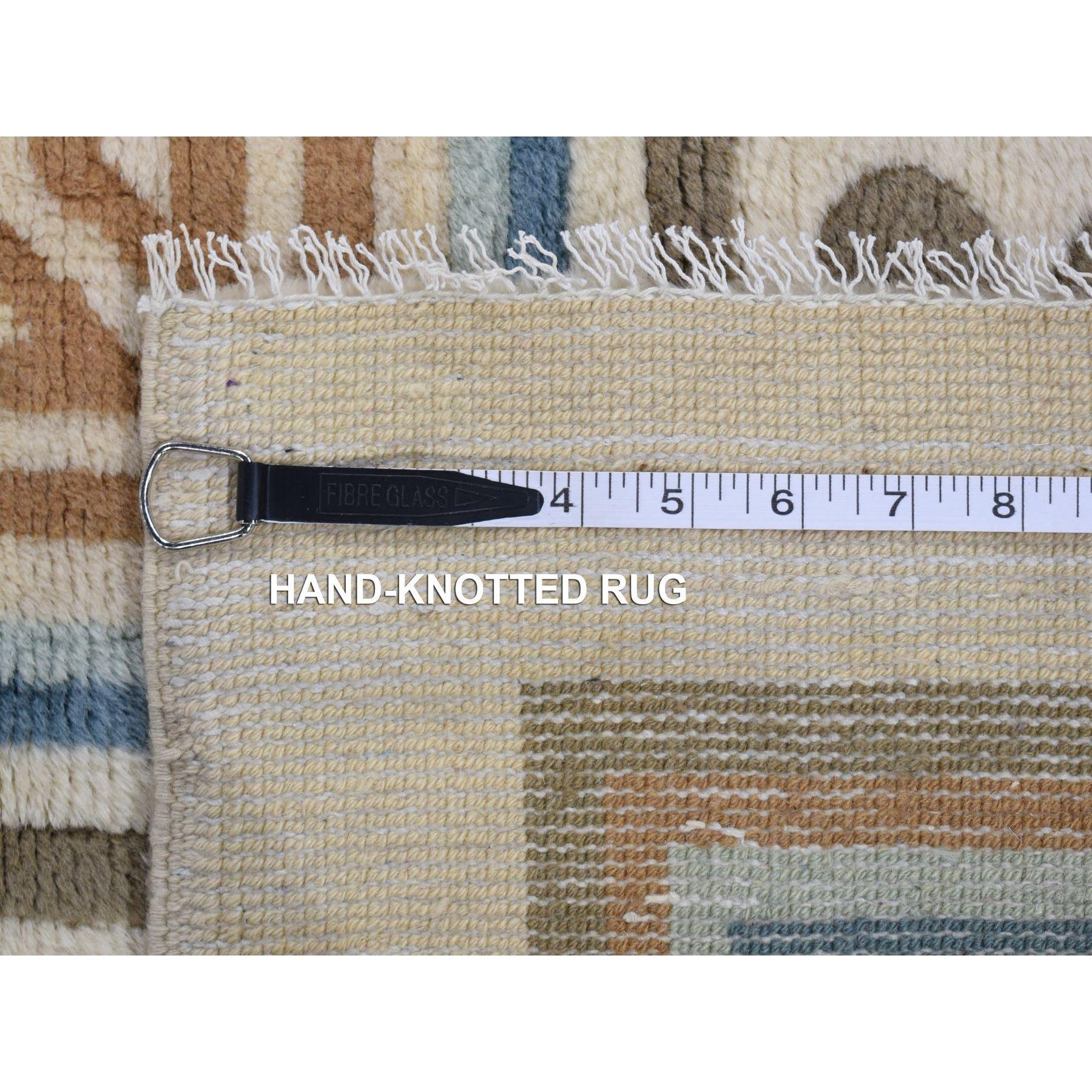 Handgeknüpfter, elfenbeinfarbener Vintage-Teppich aus reiner Wolle aus der chinesischen Ming-Dynastie XL im Angebot 4