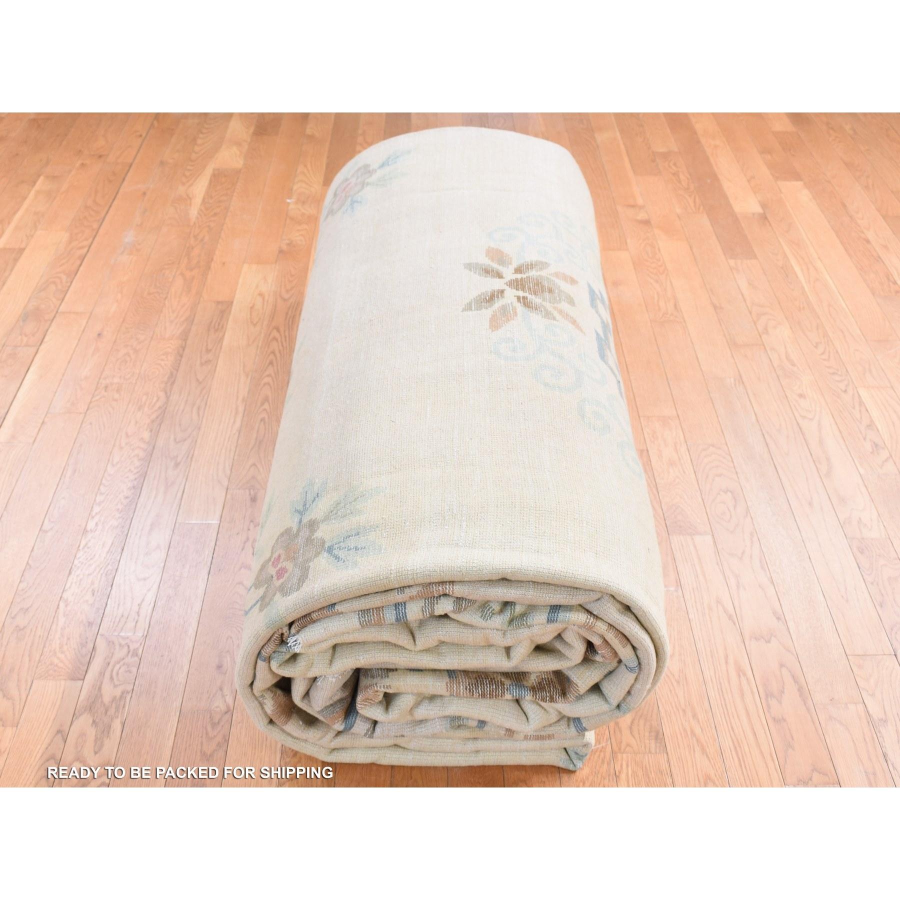 Ivory Vintage Chinese Ming Dynasty Hand Knotted Full Pile XL Clean Pure Wool Rug For Sale 2