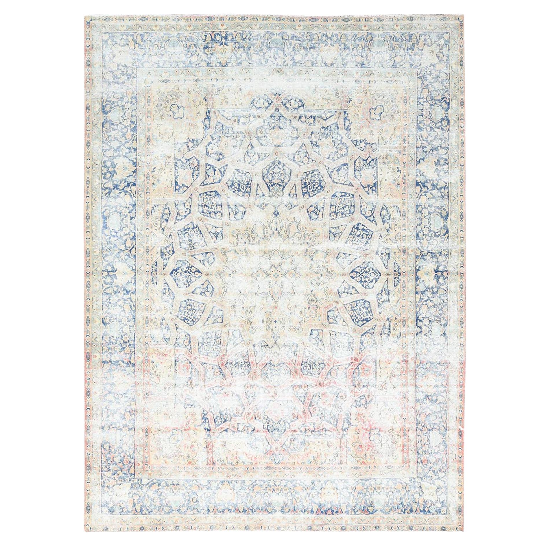 Elfenbein Vintage Persian Kerman Washed Out Hand Knotted Soft Wool Evenly Worn Rug im Angebot
