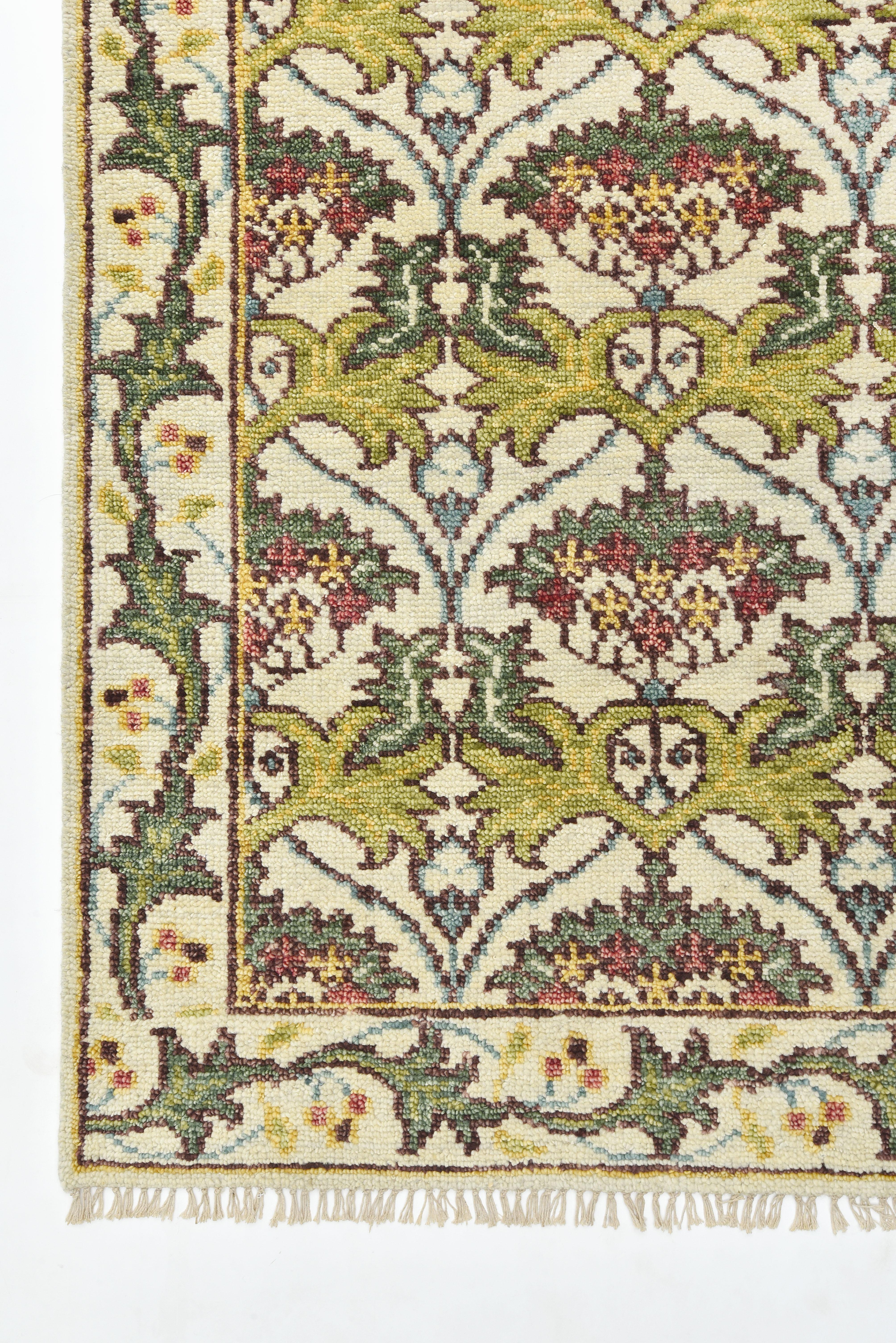 William Morris inspirierter Teppich in Elfenbein (Handgeknüpft) im Angebot