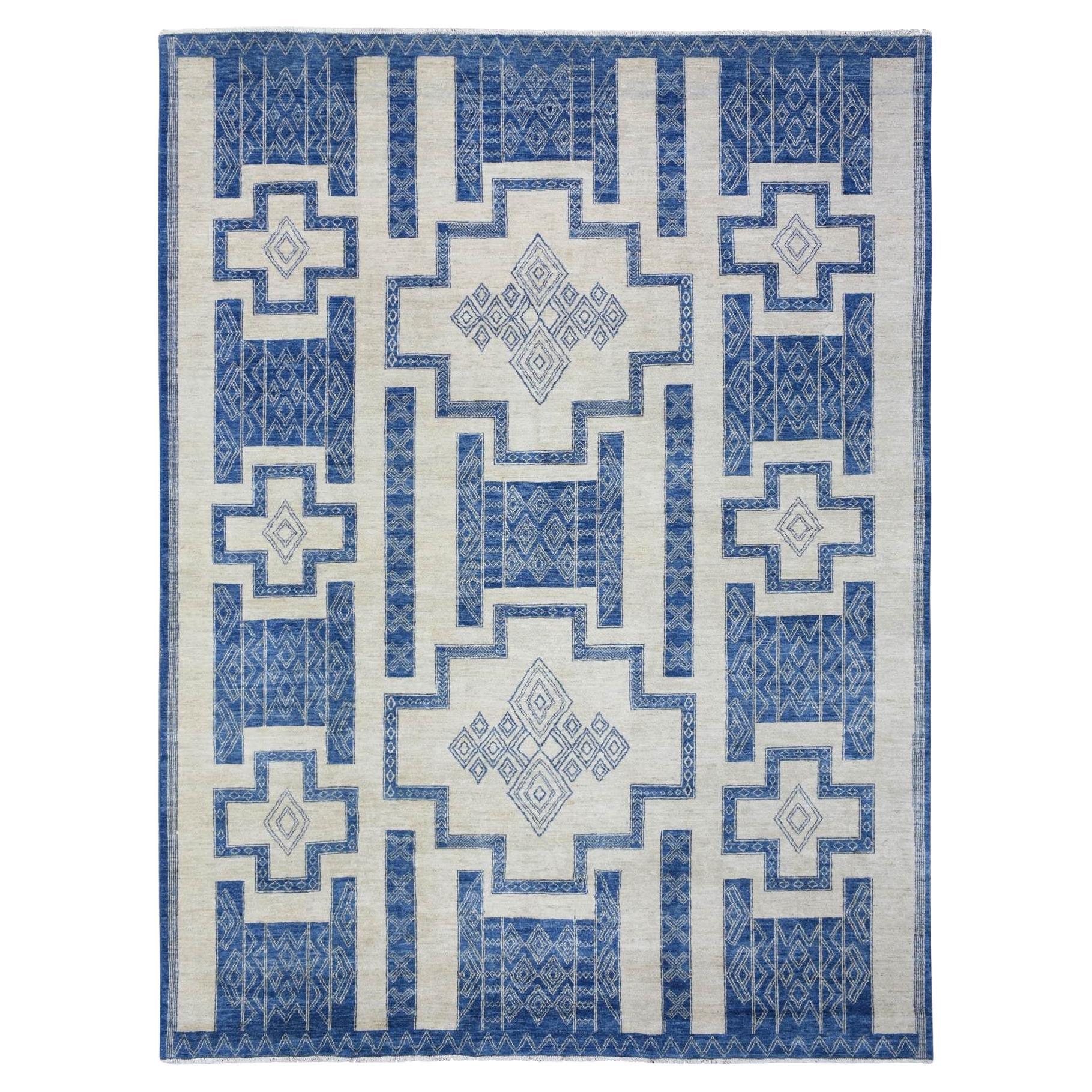 Ivory with Blue Hand Knotted Fine Peshawar Soft Wool Oriental Rug 8'10" x 11'8"
