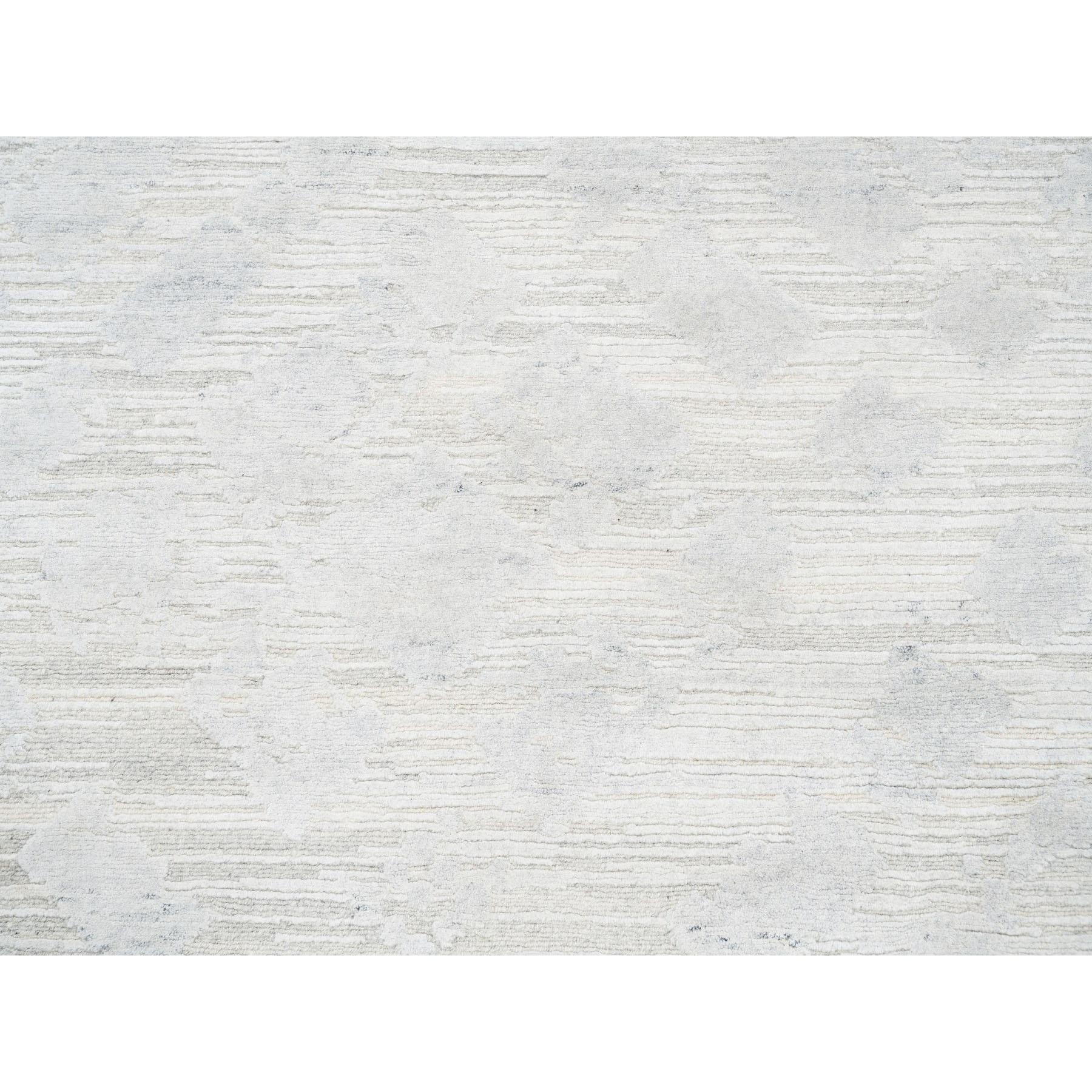 Elfenbein mit Grau handgeknüpftes modernes Design ungefärbte reine Wolle quadratischer Teppich 10' x 10' im Angebot 2