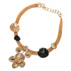 Ivy Choker in Gold and Gold
